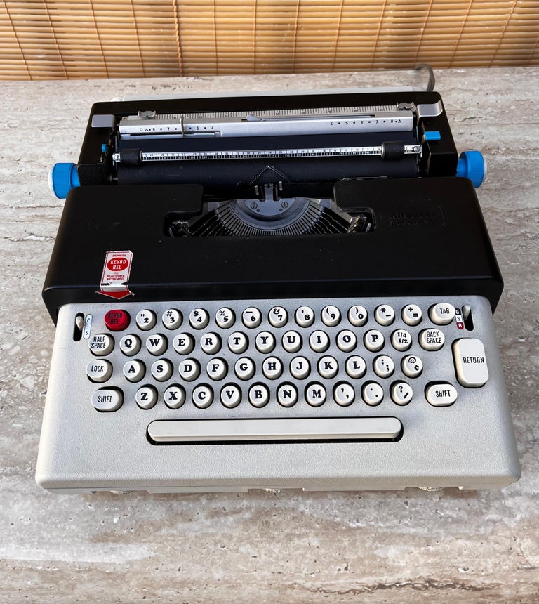 Olivetti タイプライター　LETTERA 38 ELECTRIC ①◇olivetti オリベッティ◇タイプライター LETTERA 38