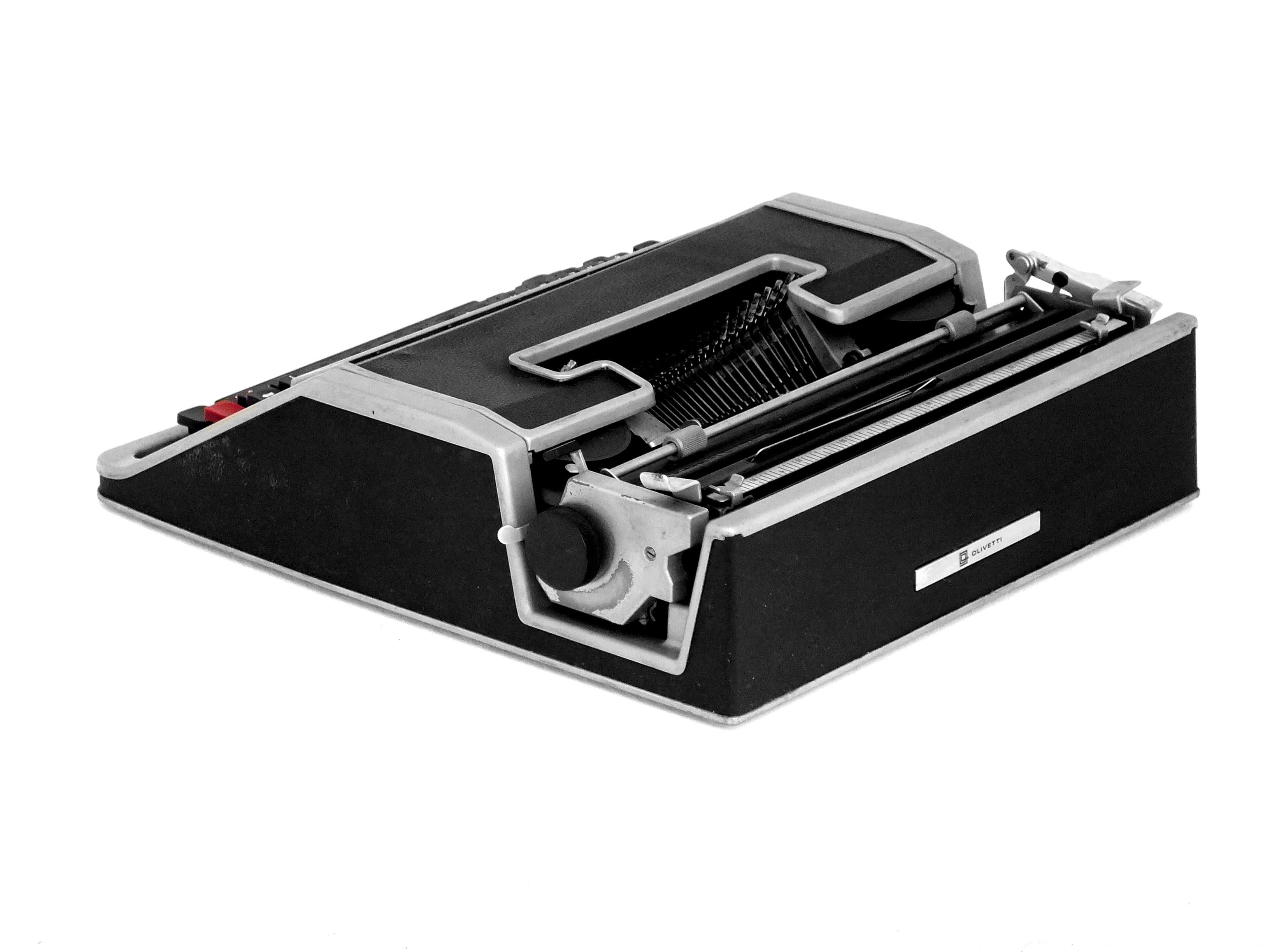 Mid-Century Modern Olivetti lettera DL par Sottsass Ettore, design des années 70 en vente