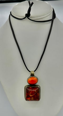 Olivia Newton-John Estate Amber Coral Silver Necklace Leather Guaranteed
