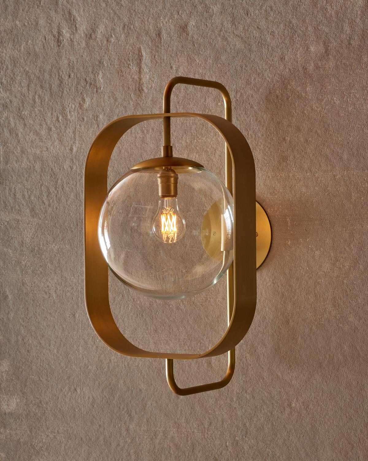 Lámpara Olivia - Latón satinado cepillado - Cristal transparente Estadounidense en venta