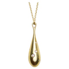 Olivia Shih 14k Liquid Gold Tropfenanhänger in Medium mit Diamanten