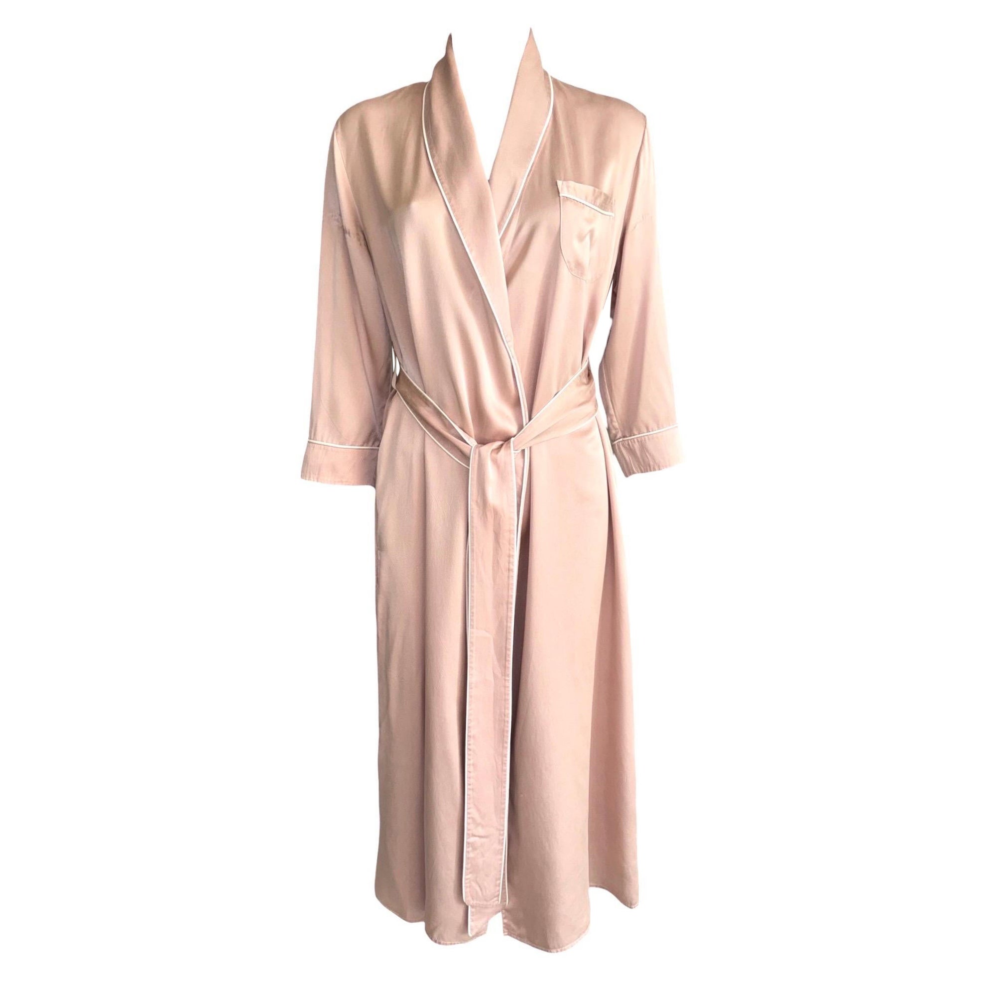 OLIVIA VON HALLE Bata intemporal de seda rosa rubor con cinturón XS/S