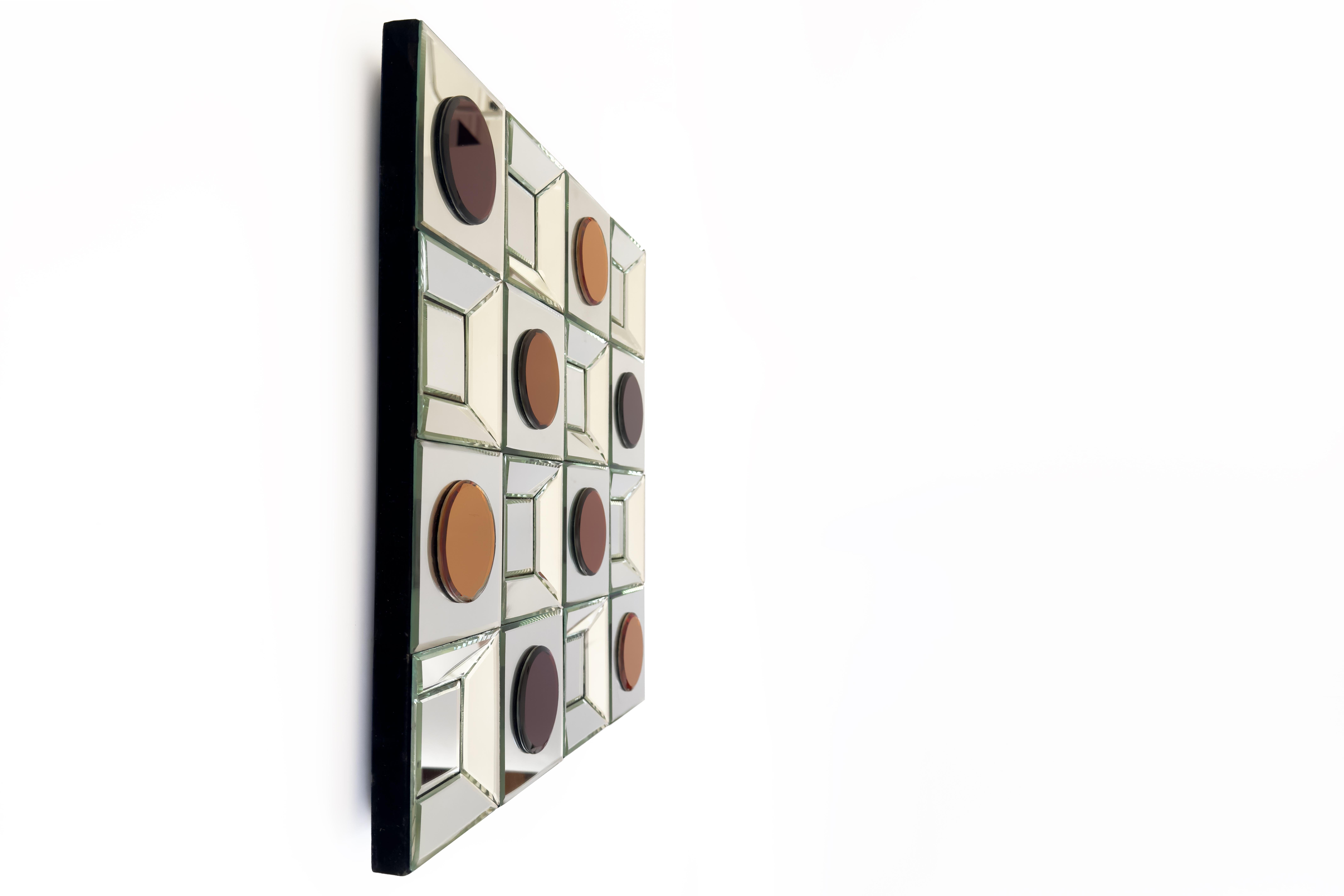 Belga Olivier De Schrijver, Specchio contemporaneo a composizione geometrica colorata, firmato in vendita