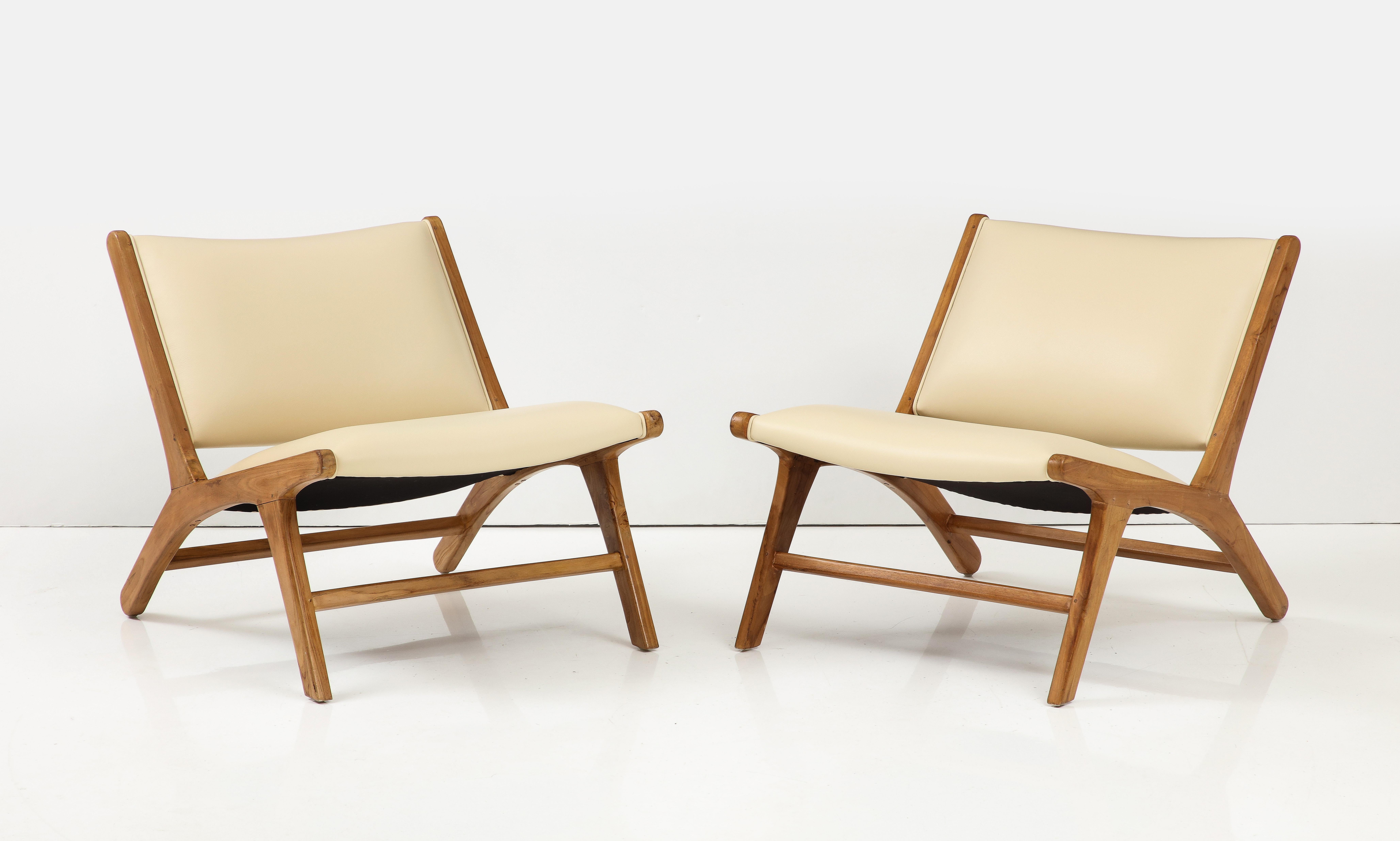 Olivier De Schrijver Pair of Oak and Leather Chairs,  Signed & Numbered For Sale 6