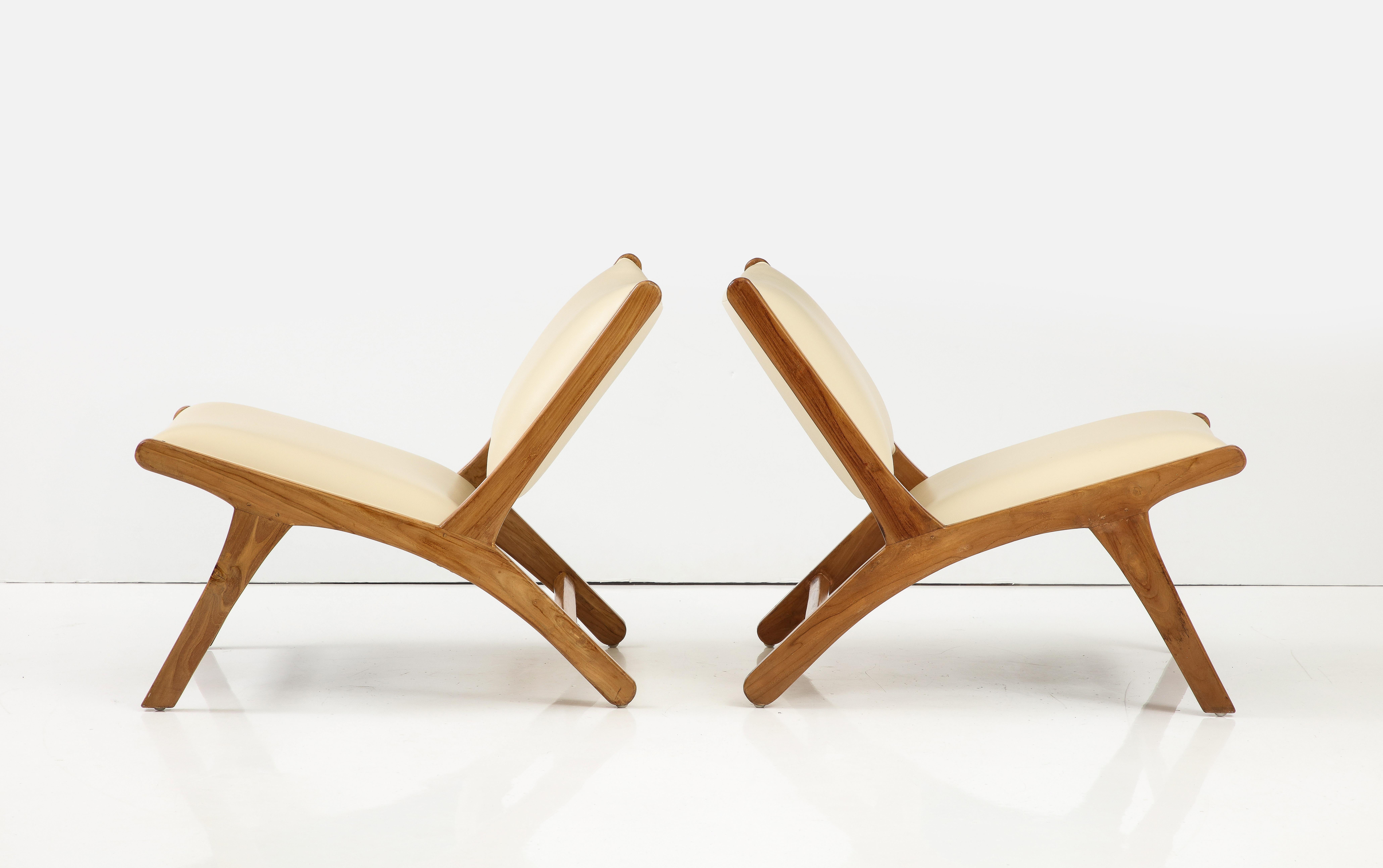 Olivier De Schrijver Pair of Oak and Leather Chairs,  Signed & Numbered For Sale 1