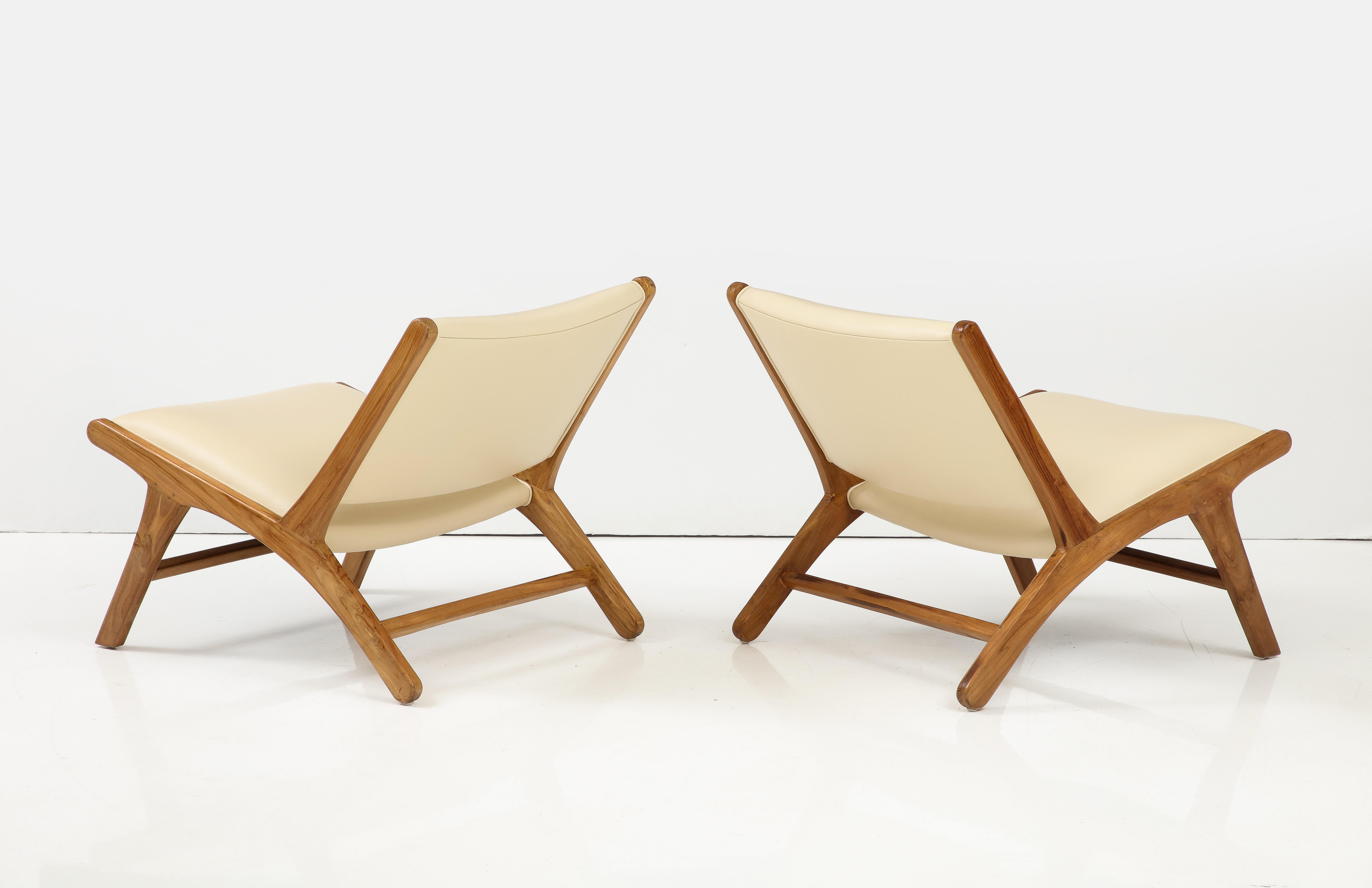 Olivier De Schrijver Pair of Oak and Leather Chairs,  Signed & Numbered For Sale 2