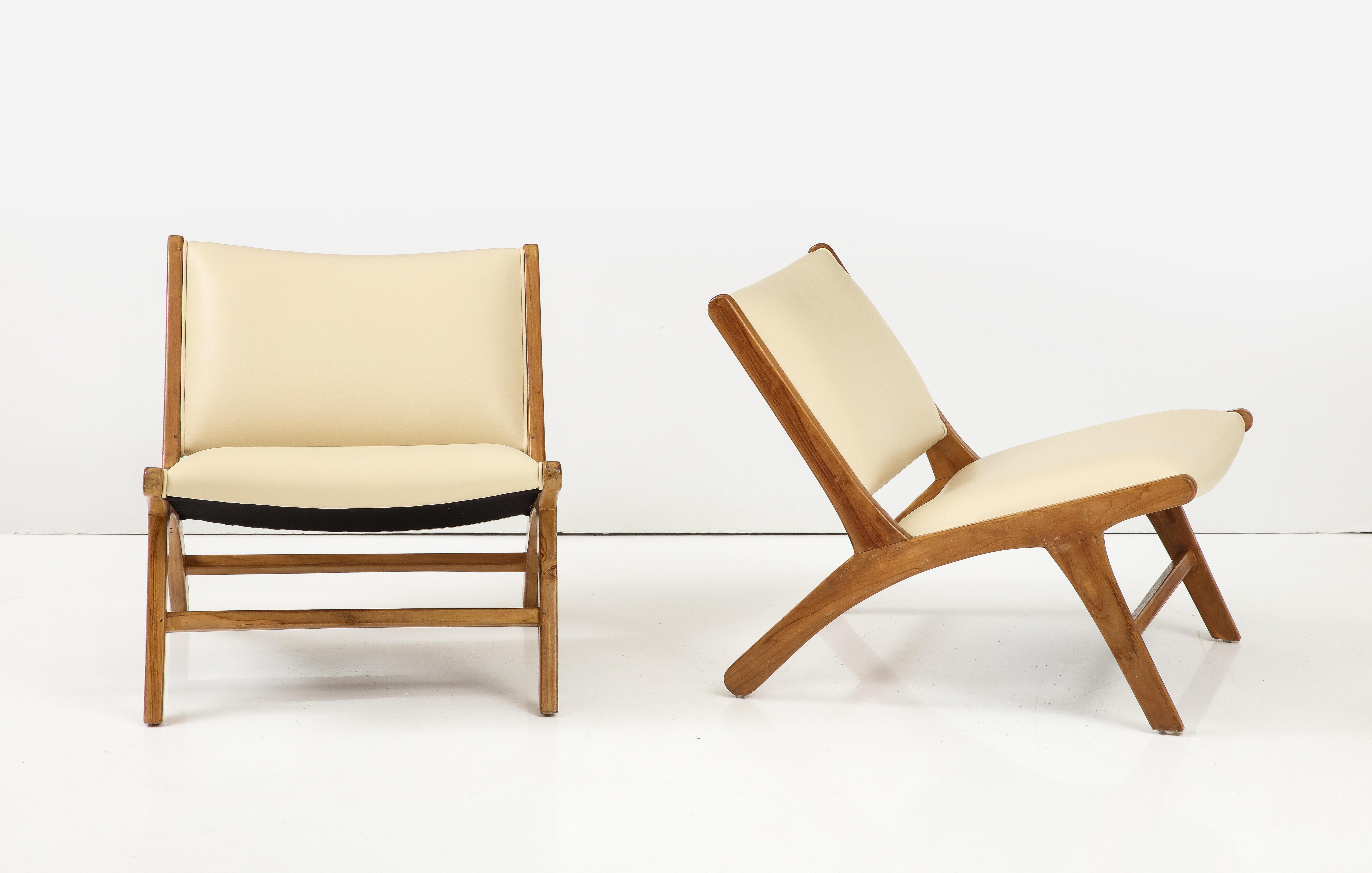 Olivier De Schrijver Pair of Oak and Leather Chairs,  Signed & Numbered For Sale 3