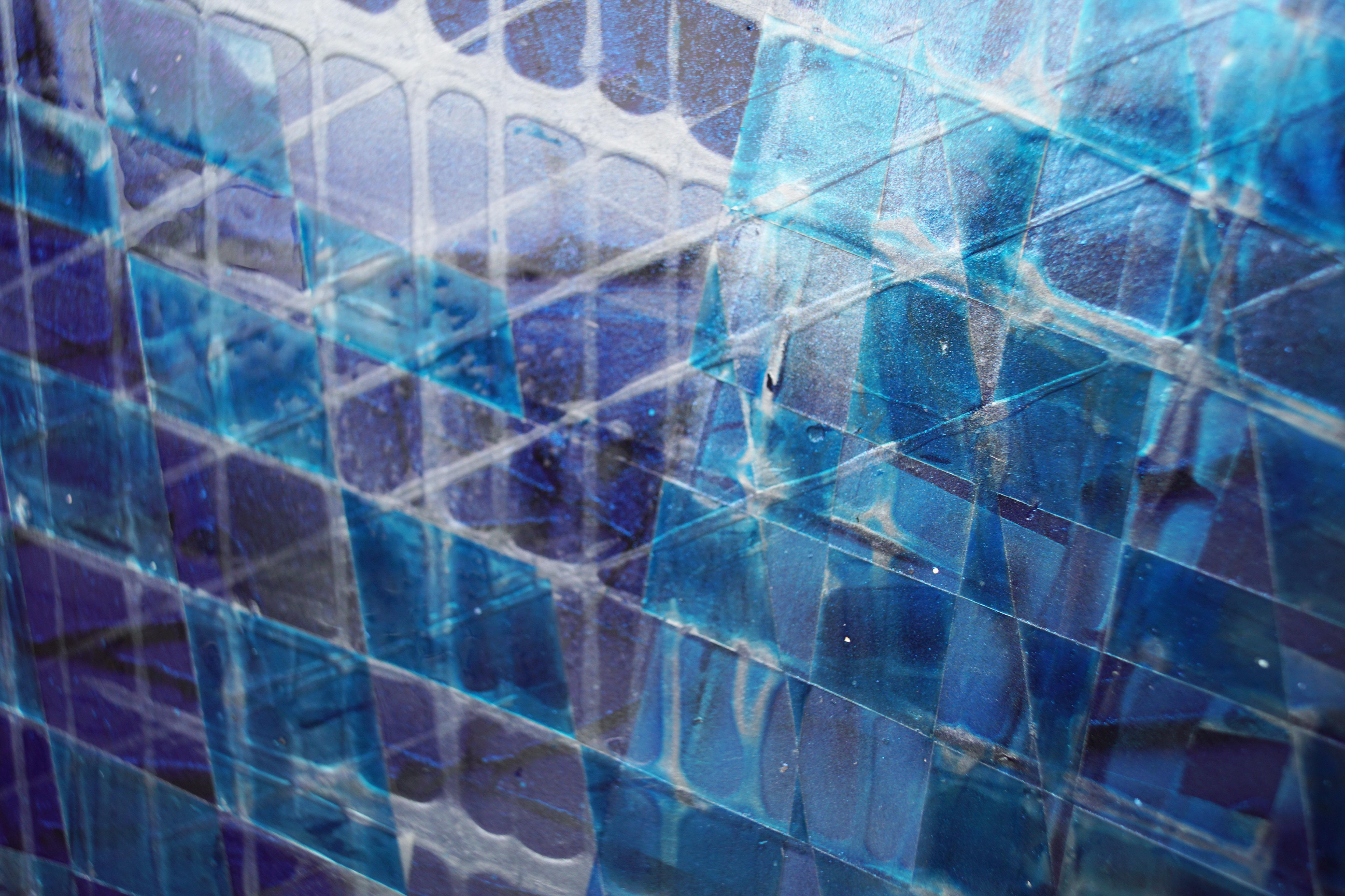 « la petite maison » abstraite, vernis en spray sur  Wood 126x100cm - Painting de Olivier Ebel