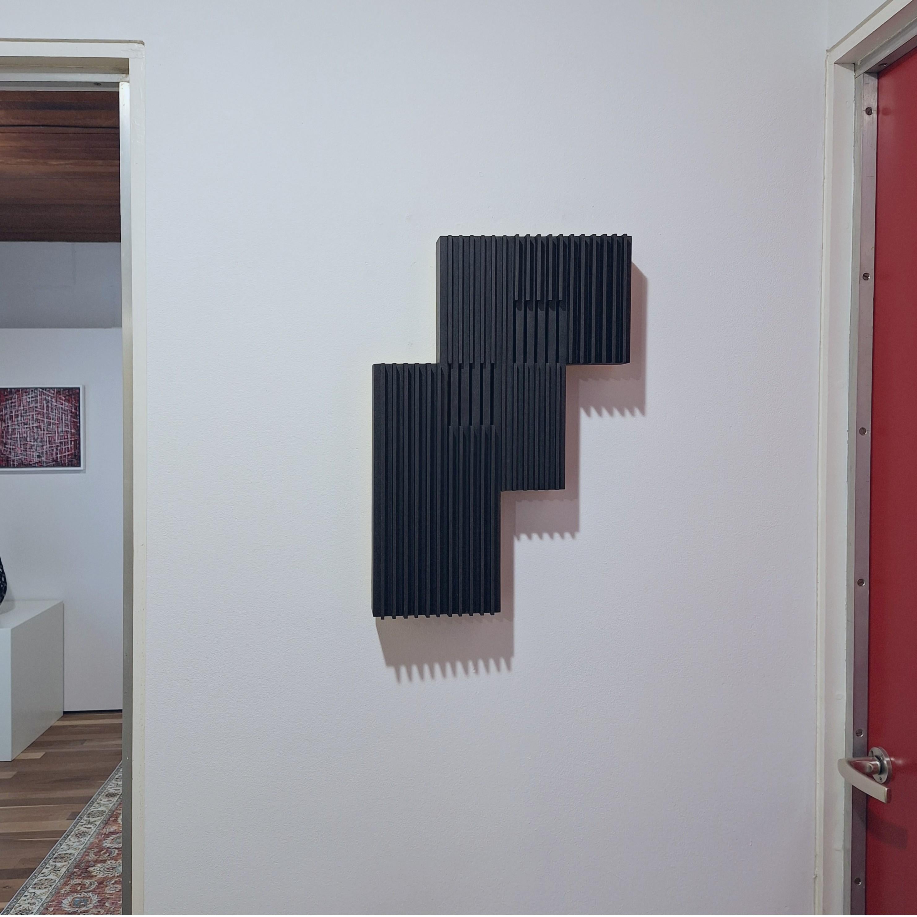 Carré vertical II - geometric contemporary modern painting relief - Painting by Olivier Julia