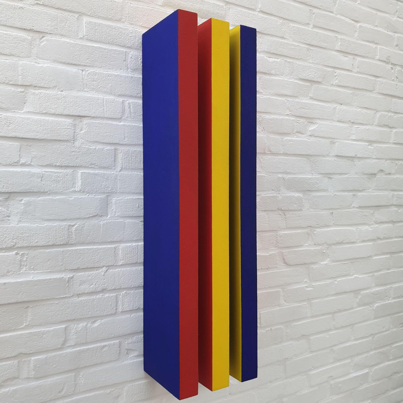 Réflexion des couleurs - red yellow blue contemporary modern painting relief - Brown Abstract Sculpture by Olivier Julia