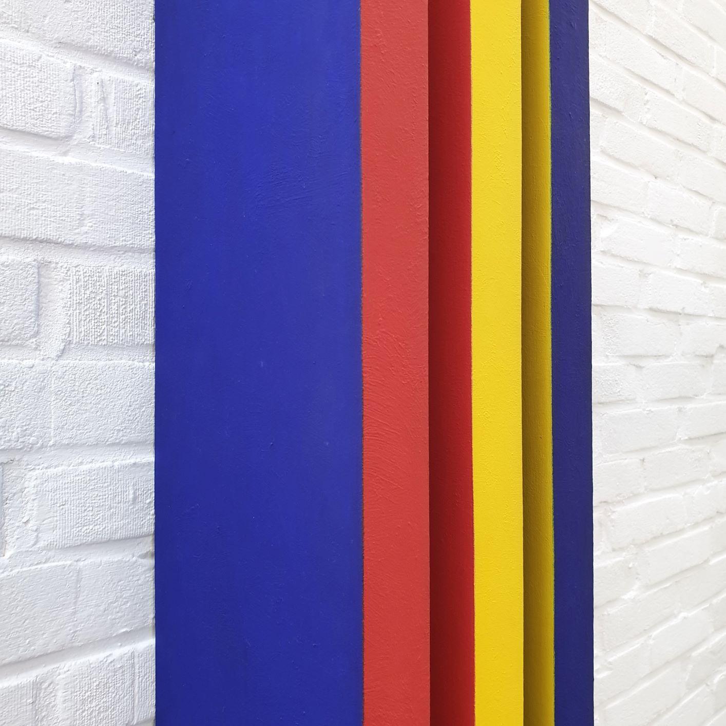 Réflexion des couleurs is a unique contemporary modern triptych sculpture painting relief just released from the private collection of French-Dutch artist Olivier Julia. The relief is made from three painted wood panels with alternating red yellow