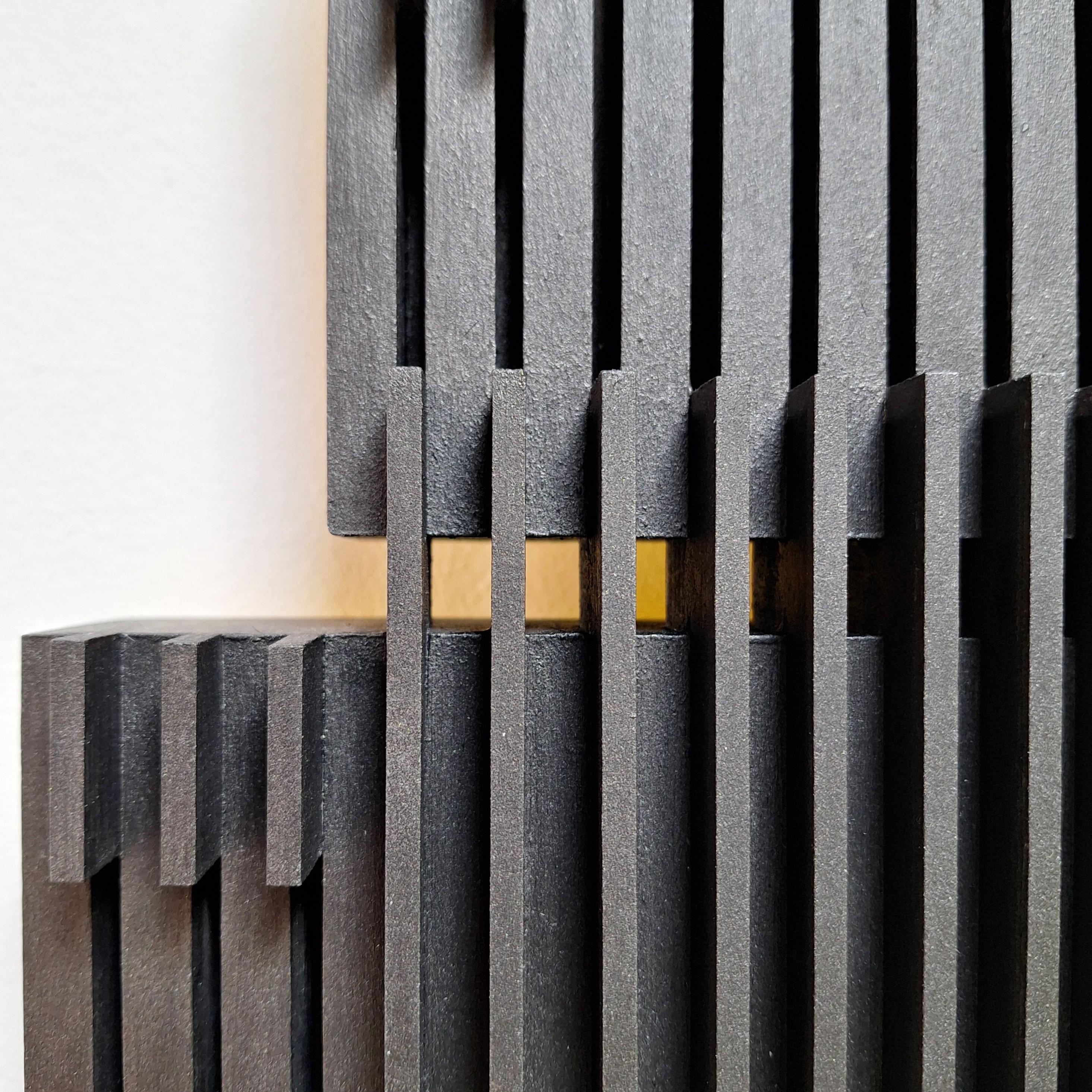 Symphonie verticale III is one of the latest medium size contemporary modern sculpture painting reliefs by French-Dutch artist Olivier Julia. The relief is made from 140 (!) individually cut, sanded and vertically assembled pieces of wood. The front