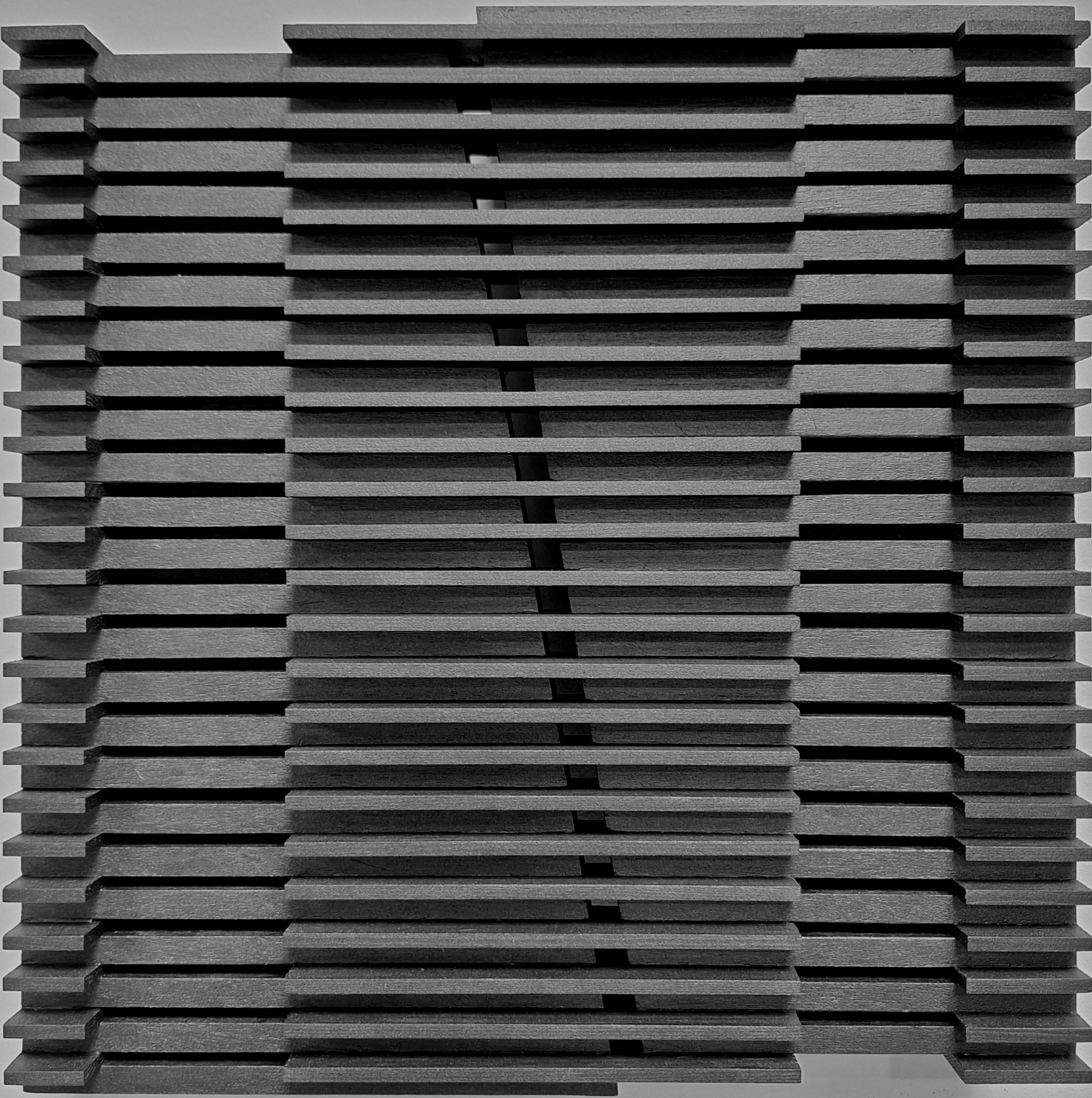 Olivier Julia Abstract Sculpture – Urbanisme lineaire I architektonisch modern grau schwarz malerei relief