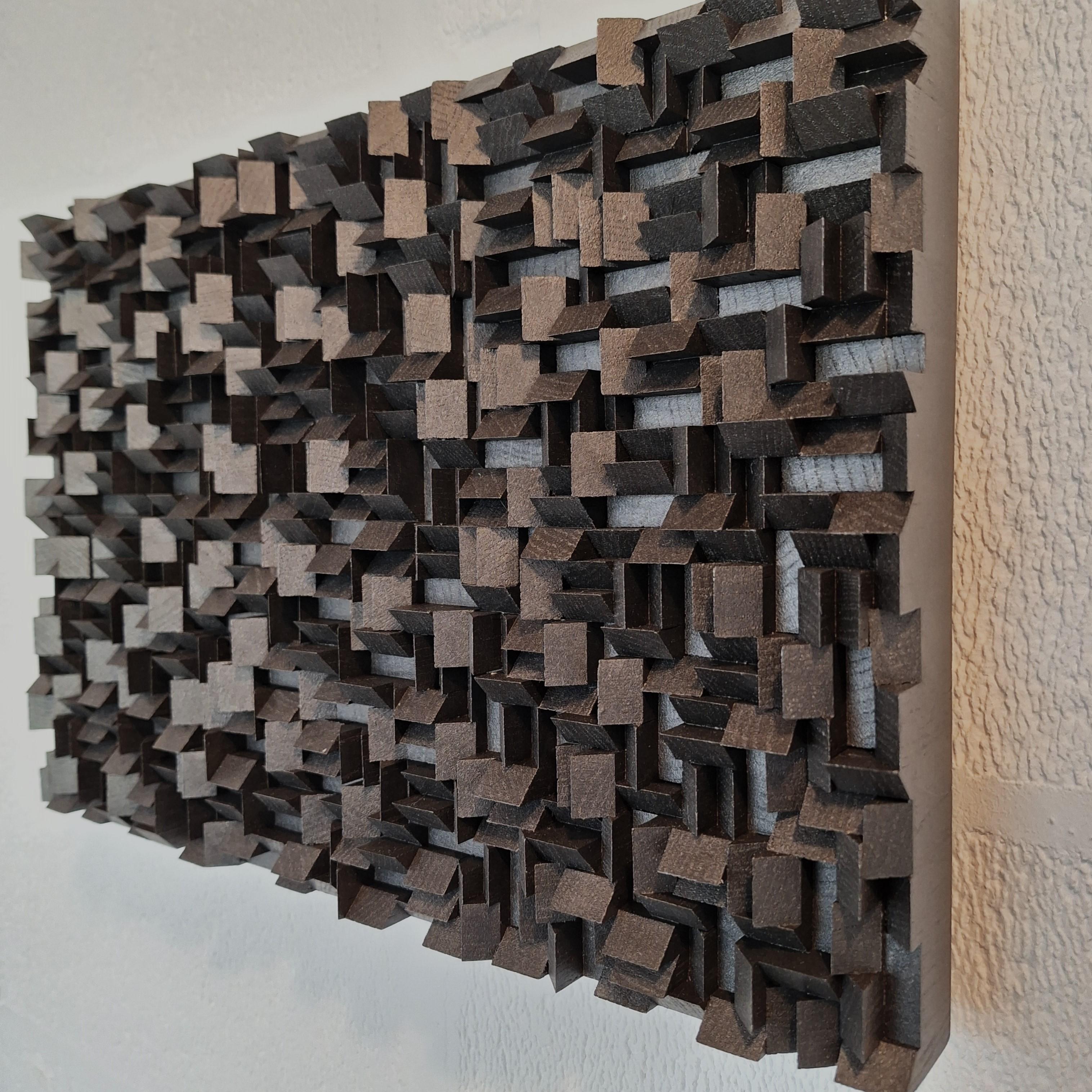 Variation rythmique VI belongs to the most recent series of seven different small and medium size contemporary modern sculpture painting reliefs by French-Dutch artist Olivier Julia. The relief is made from oak wood and finished with a mixture of