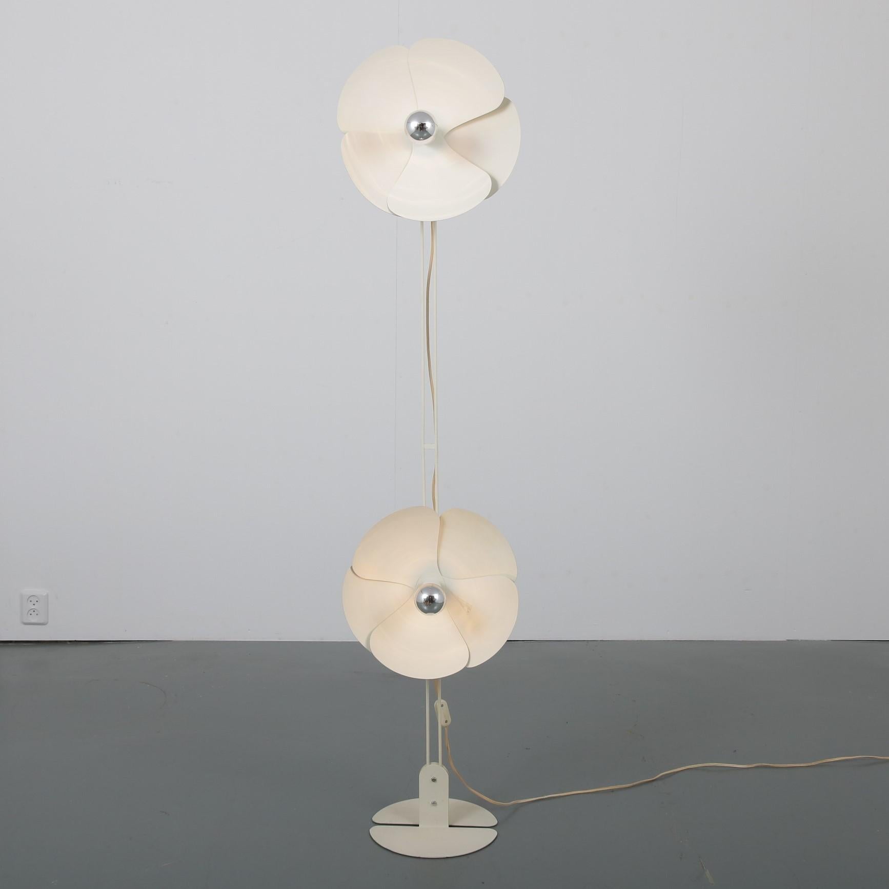 Mid-Century Modern Olivier Morgue Flower Lamp for Disderot, France, 1960