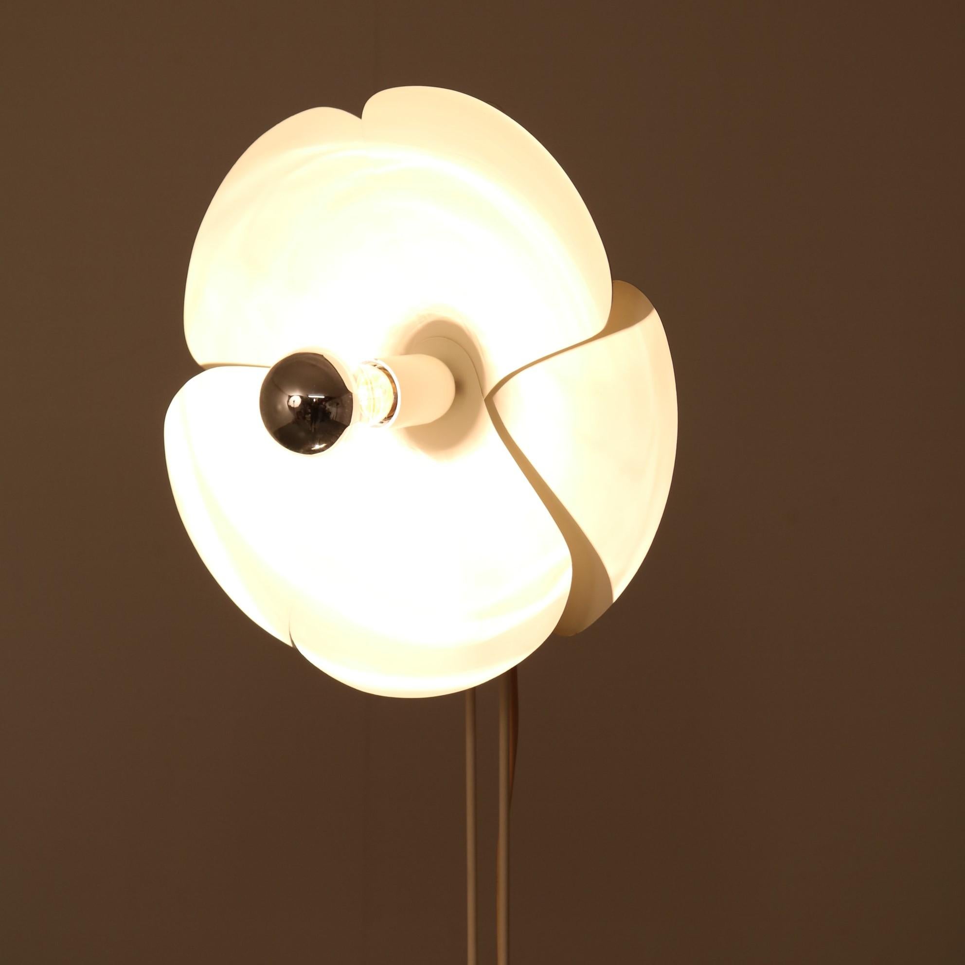 Olivier Morgue Flower Lamp for Disderot, France, 1960 1