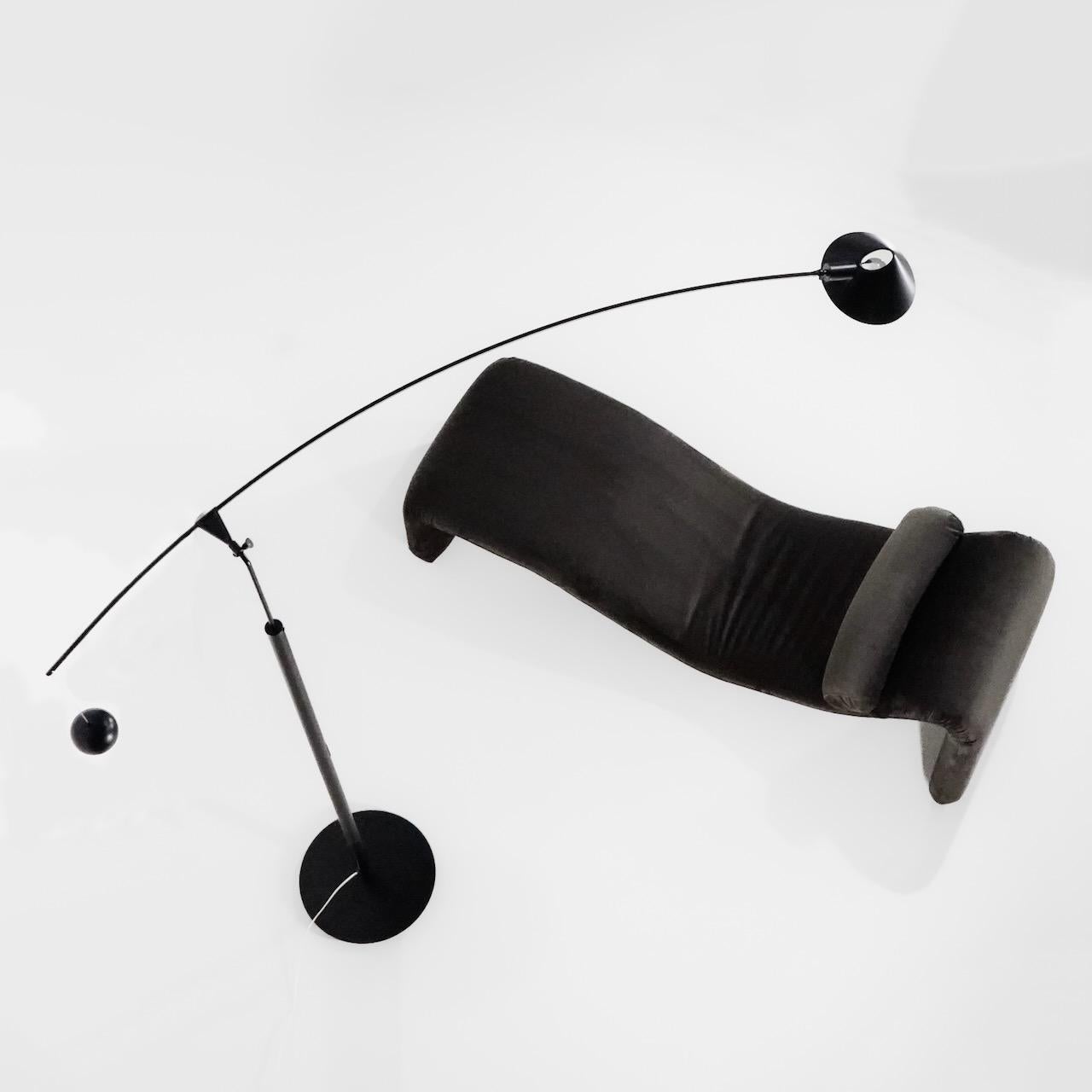 Olivier Mourgue Airborne International France Djinn Chaise Longue Upholstered For Sale 3
