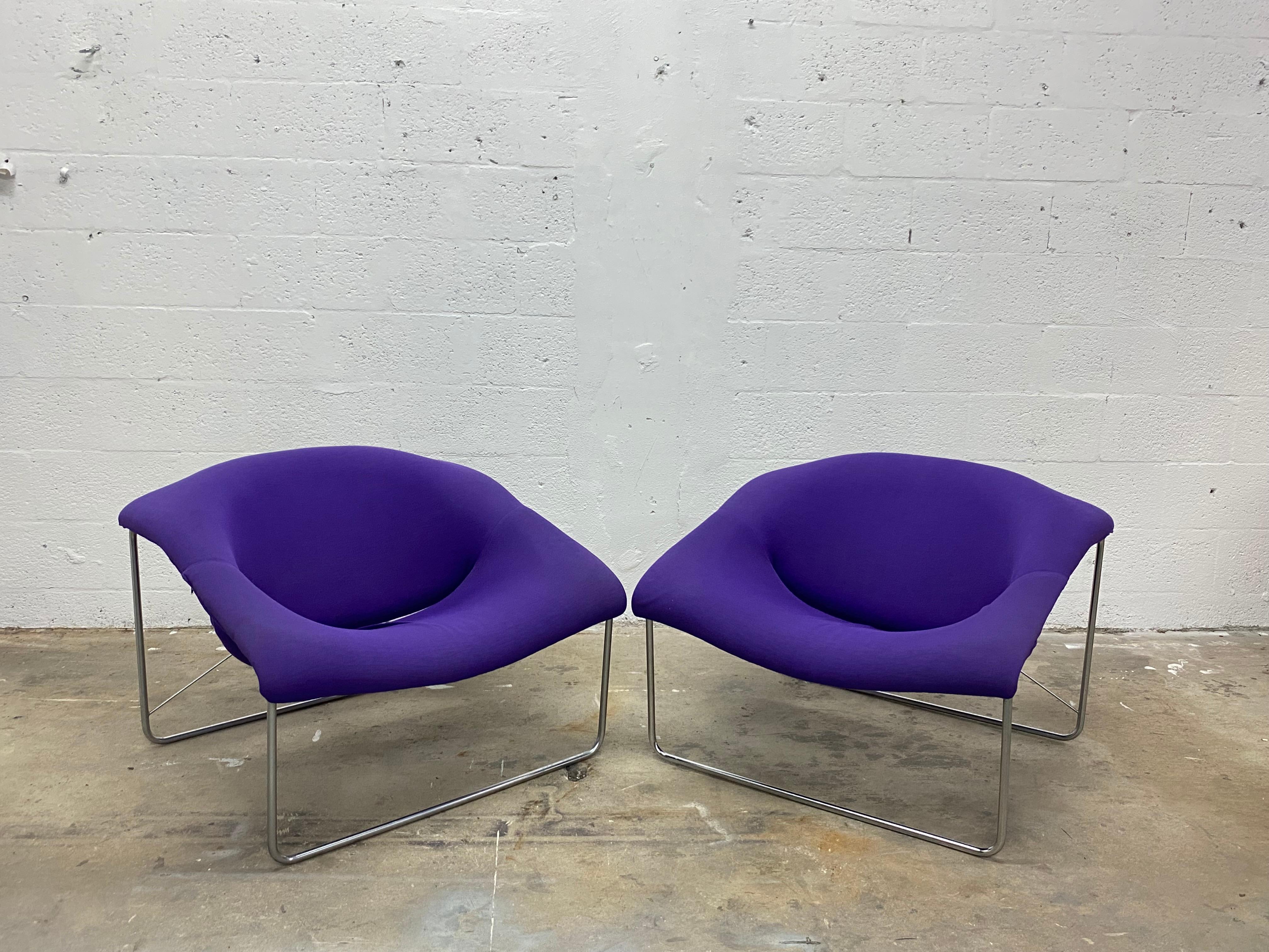 Olivier Mourgue 'Cubique' Lounge Chairs by Airborne International, a Pair 1
