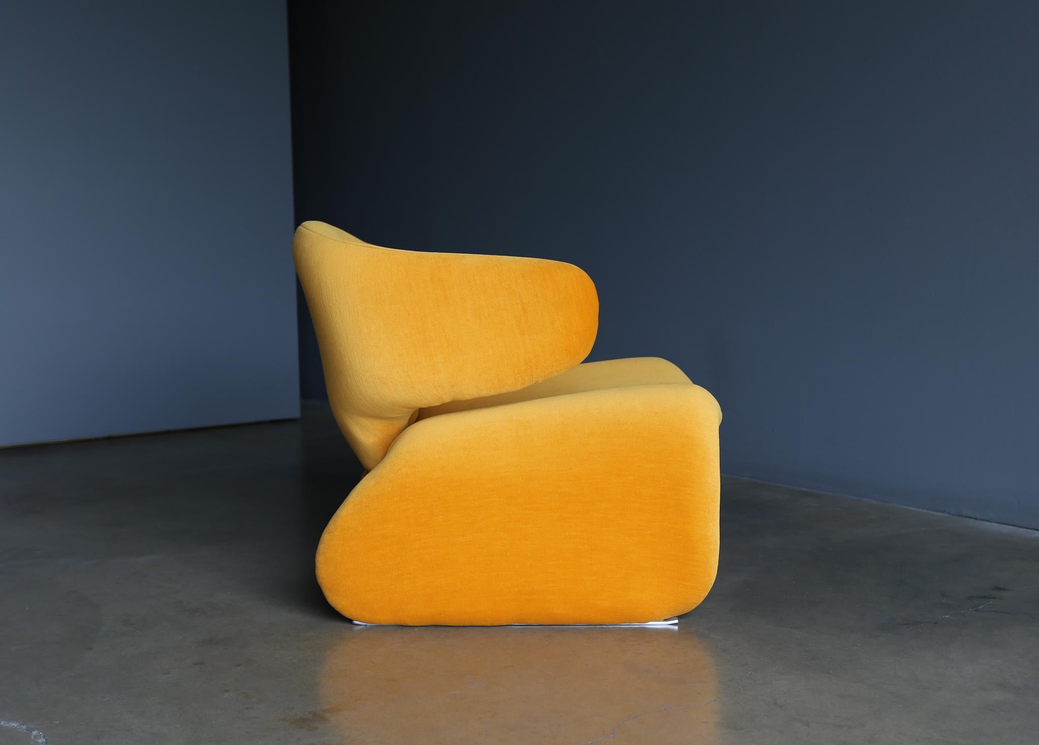 Olivier Mourgue “Djinn” Lounge Chairs for Airborne, circa 1964 3