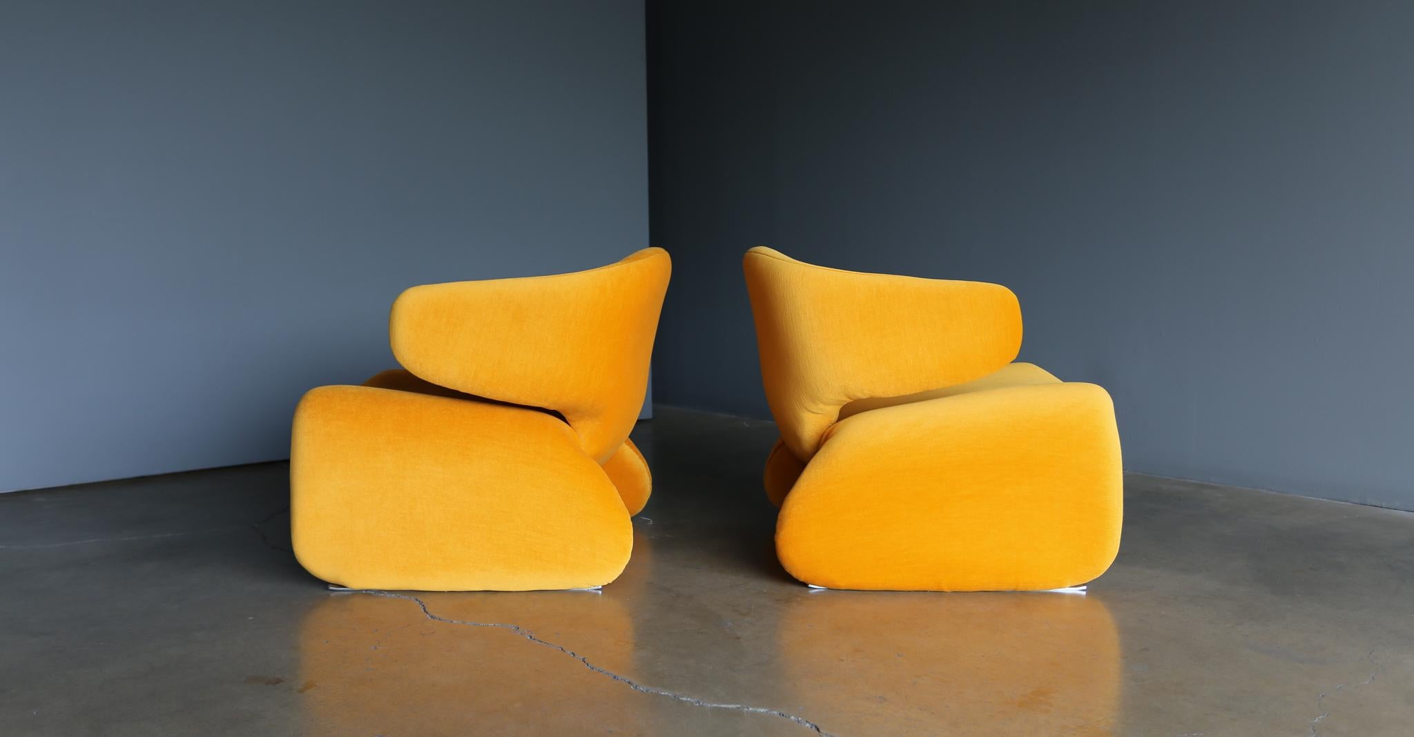 20th Century Olivier Mourgue “Djinn” Lounge Chairs for Airborne, circa 1964