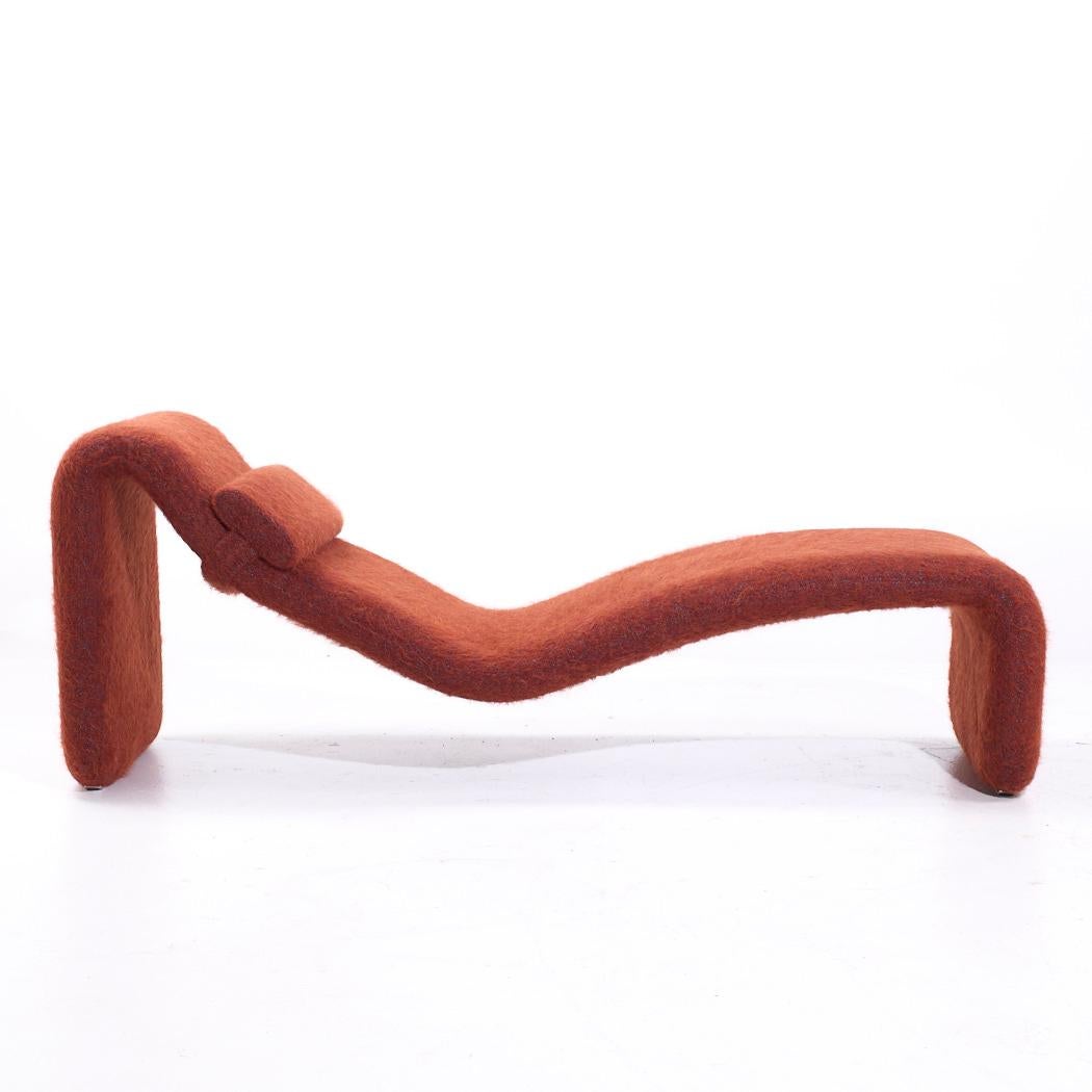 Tappezzeria Olivier Mourgue per Airborne Chaise Longue Djinn di metà secolo in ocra rossa in vendita
