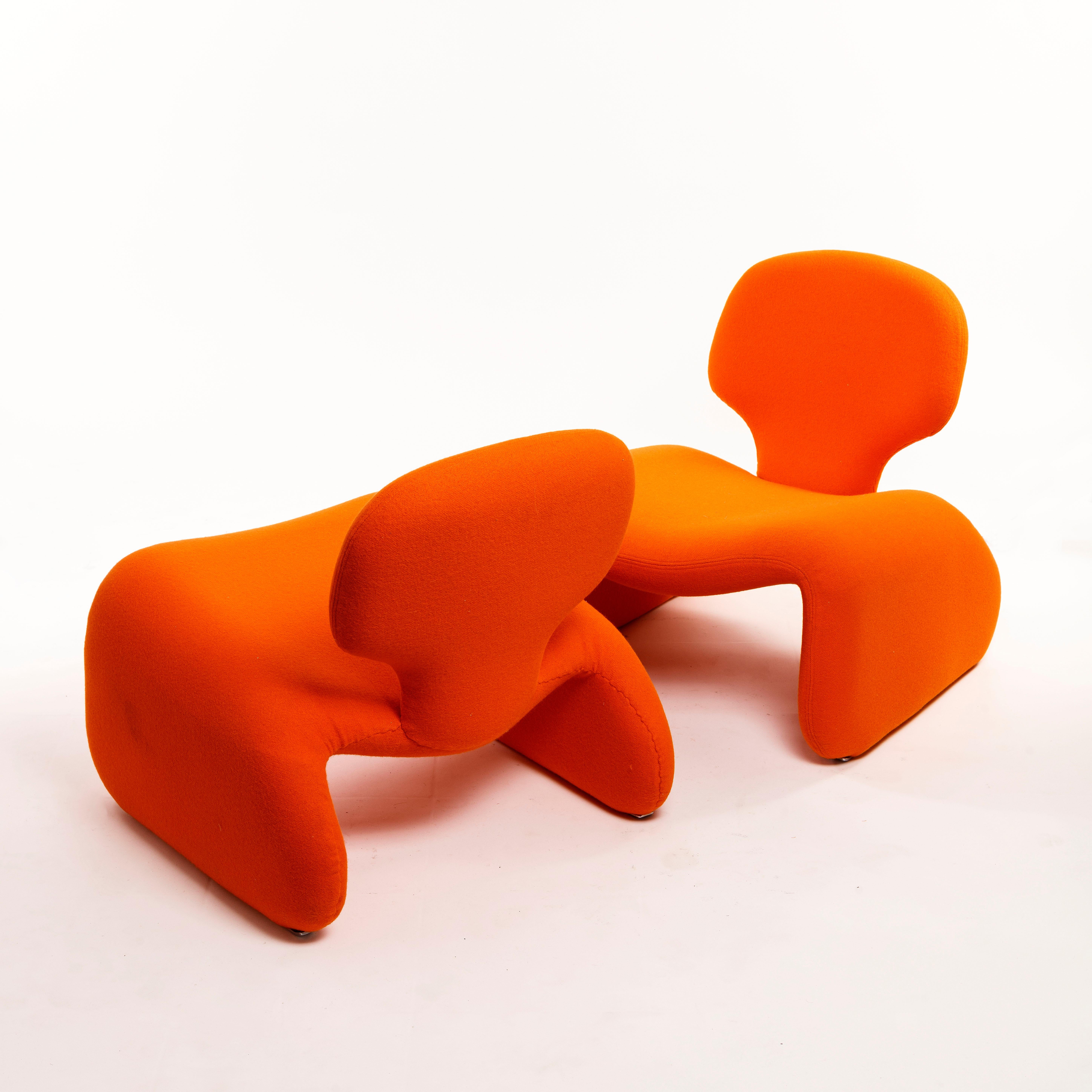 Steel Olivier Mourgue Iconic Djinn Chair Airborne 1963 Reupholstered in Orange Kvadrat For Sale