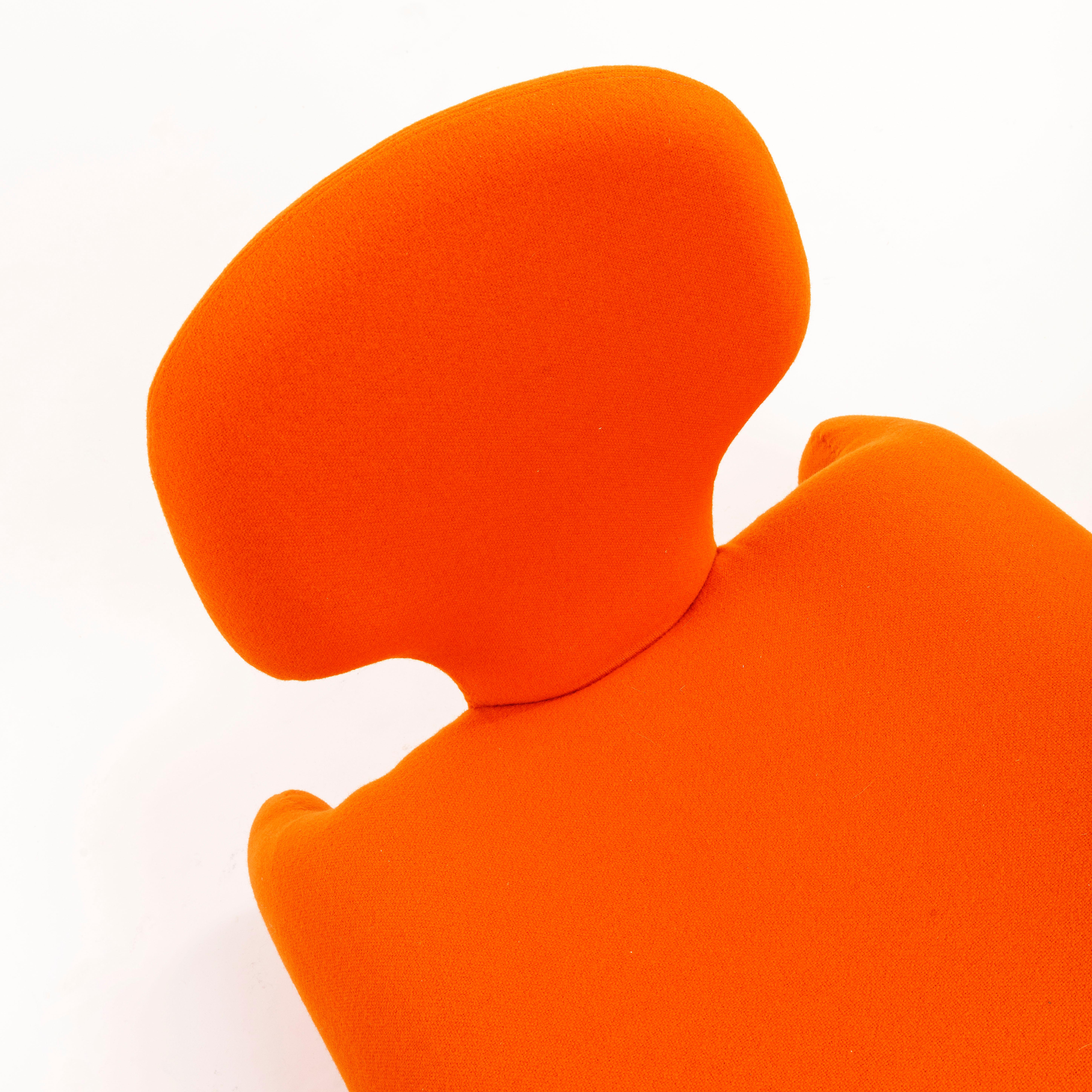 Olivier Mourgue Iconic Djinn Chair Airborne 1963 Reupholstered in Orange Kvadrat 2