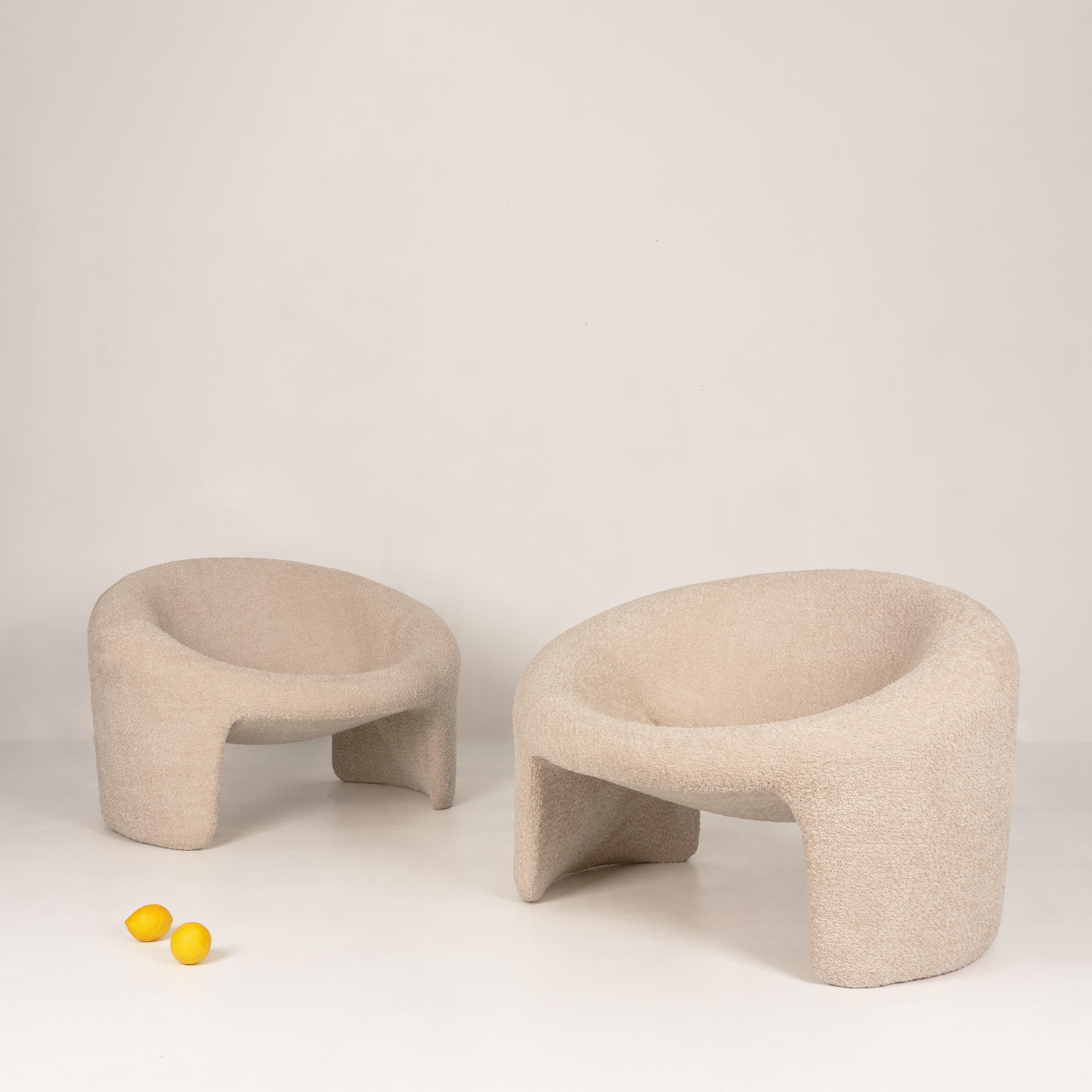 References:
ARC-Mobilier National public collection, inventory number GMT-22591-014
Commissioned by the Mobilier National for the French pavilion at the 1967 Universal Exhibition.

Olivier Mourgue's collaboration with Mobilier National dates back to