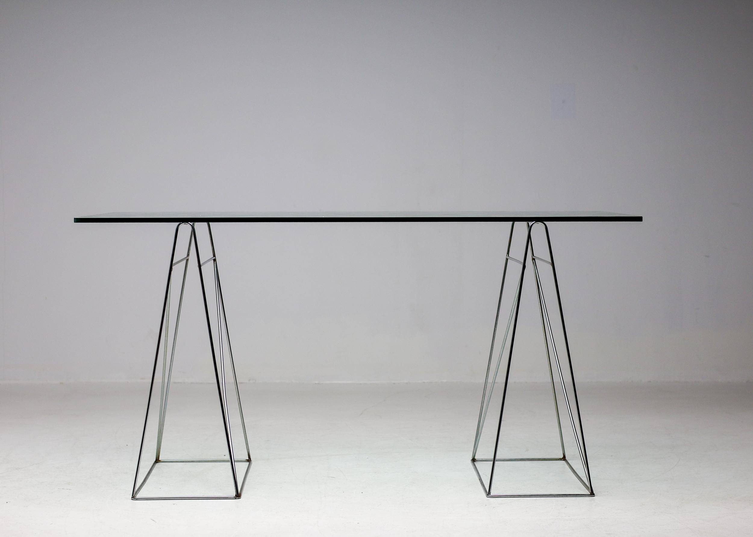Olivier Mourgue Schreibtisch aus strukturiertem Kristallglas (Moderne der Mitte des Jahrhunderts) im Angebot
