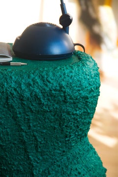 Ollain, tavolino contemporaneo grande color turchese, edizione limitata