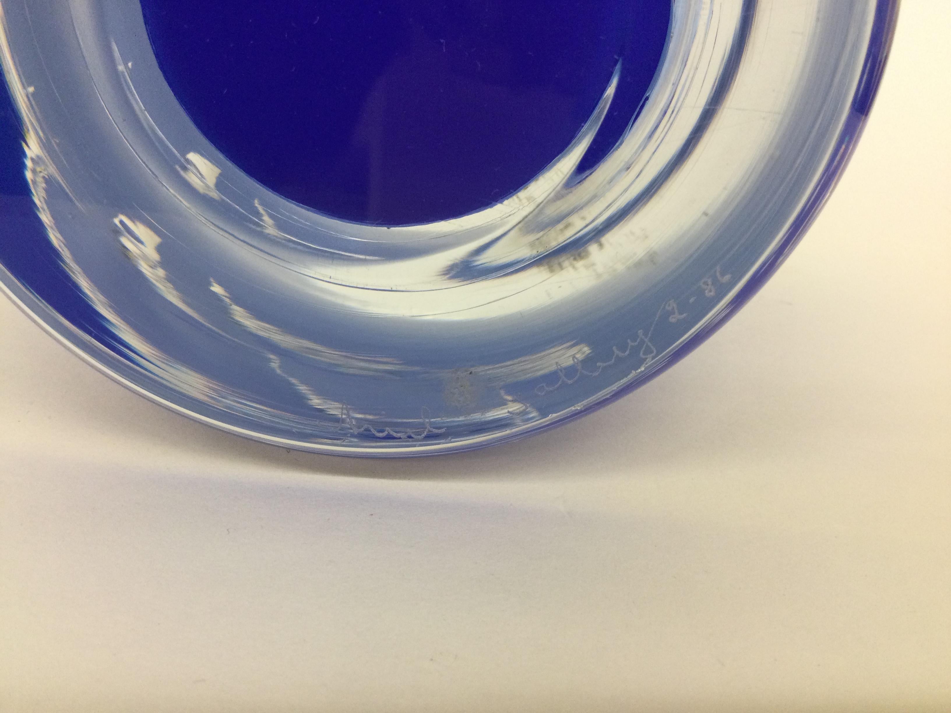 Verre d'art Vase Cloud Ariel d'Olle Alberius pour Orrefors aux couleurs bleu vif en vente