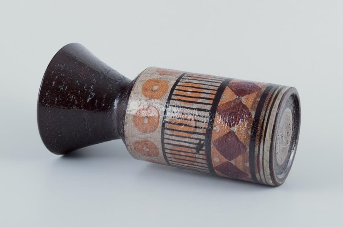 Glazed Olle Alberius for Rörstrand Atelje. Large ceramic vase with geometric pattern. For Sale