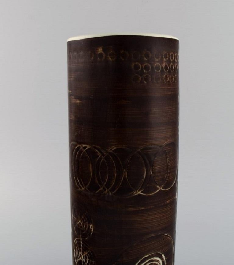 Olle Alberius per Rörstrand, Grande vaso Sarek cilindrico in ceramica In condizioni ottime in vendita a Copenhagen, DK
