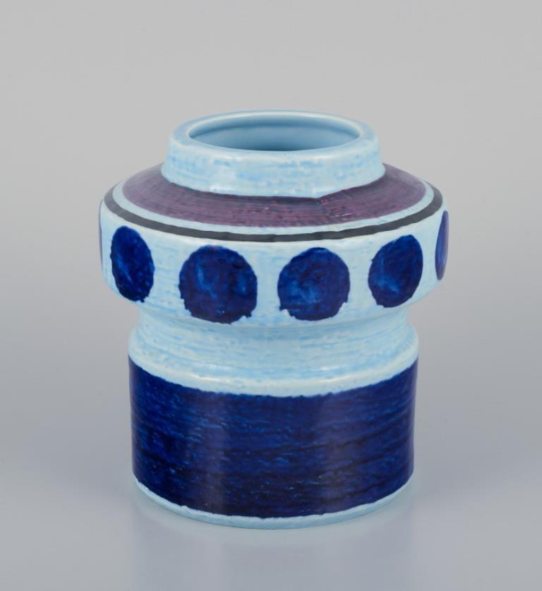Olle Alberius per Rörstrand. 
Vaso in ceramica 
