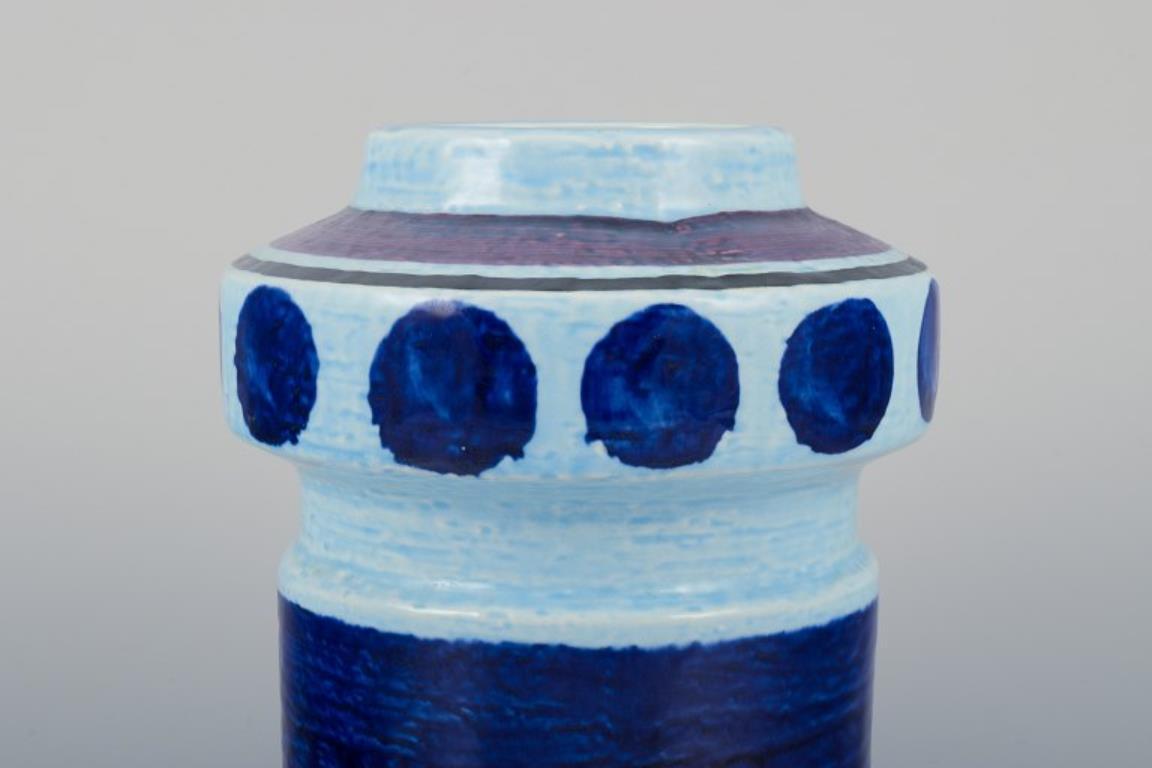 Italiano Olle Alberius per Rörstrand. Vaso in ceramica 