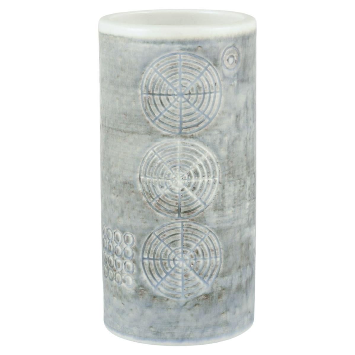 Olle Alberius para Rörstrand. Jarrón de gres "Sarek" con motivos geométricos. en venta