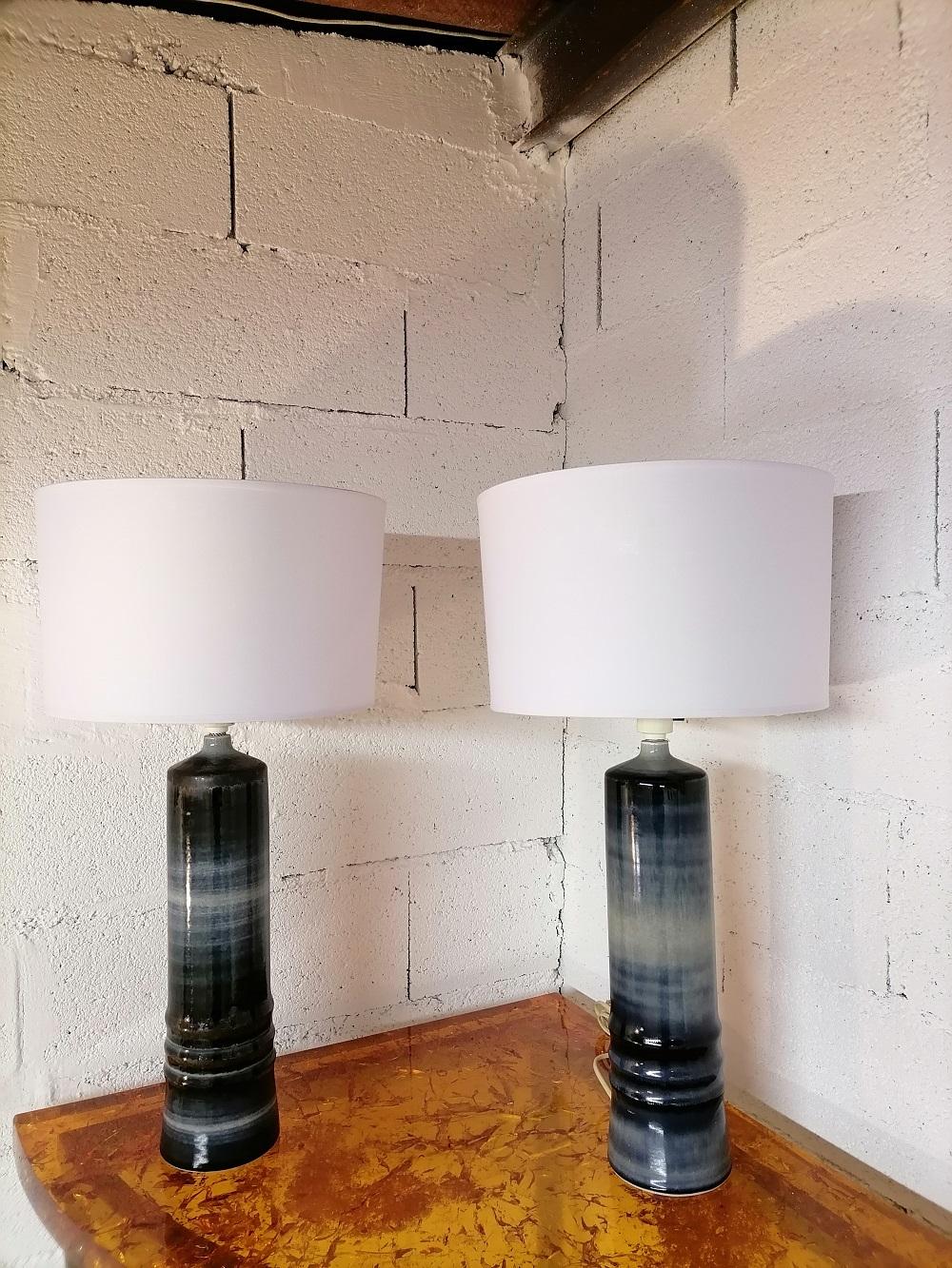 Olle Alberius Pair of Table Lamps Ceramic Rörstrand, Sweden, 1970

A rare pair of table lamps by the Sweden ceramist Olle Alberius

Large Scandinavian table lamps with blue glazed
