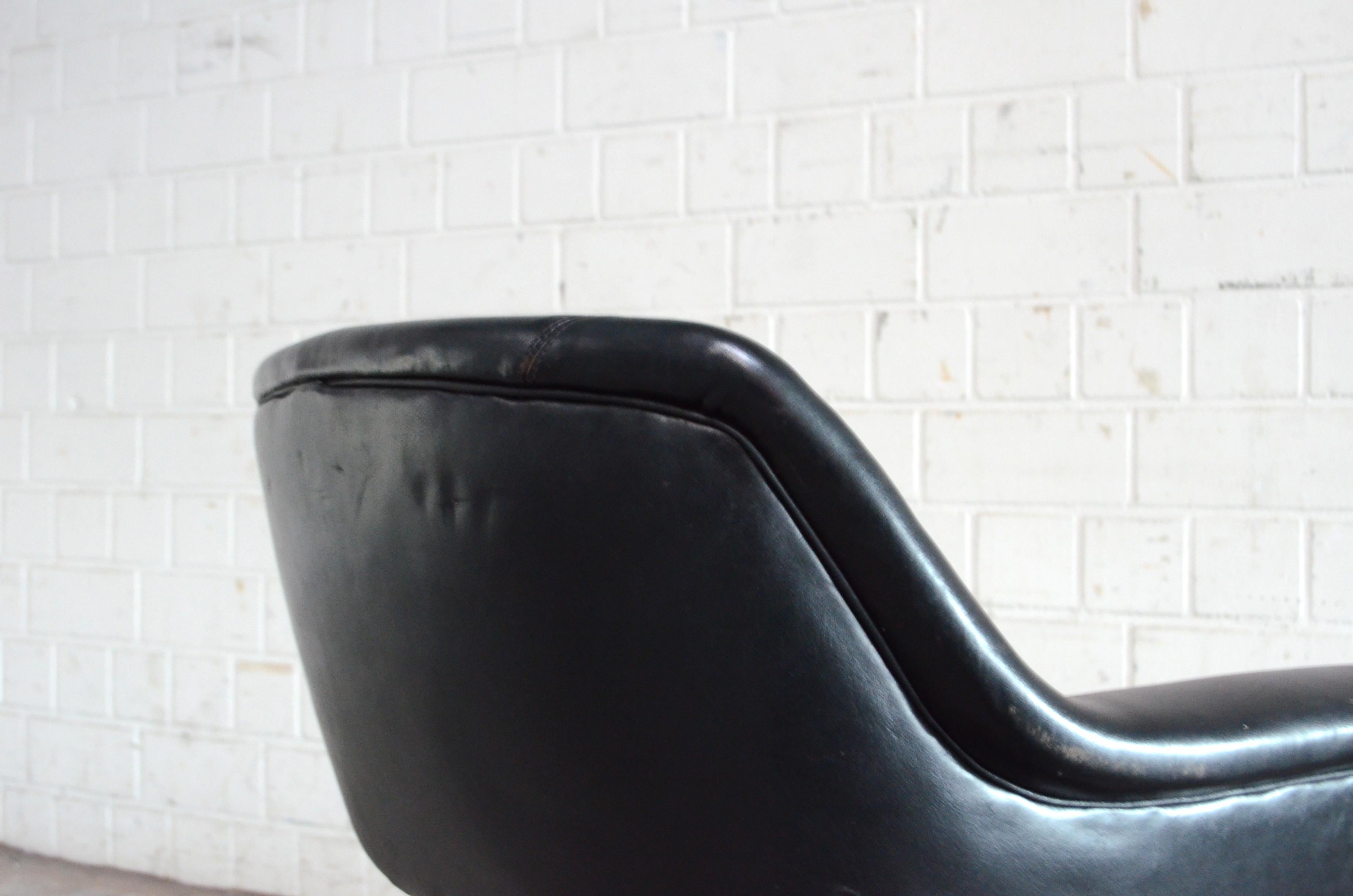 Olli Mannermaa 3 Leather Kilta Chair by Eugen Schmidt & Cassina Martela For Sale 8