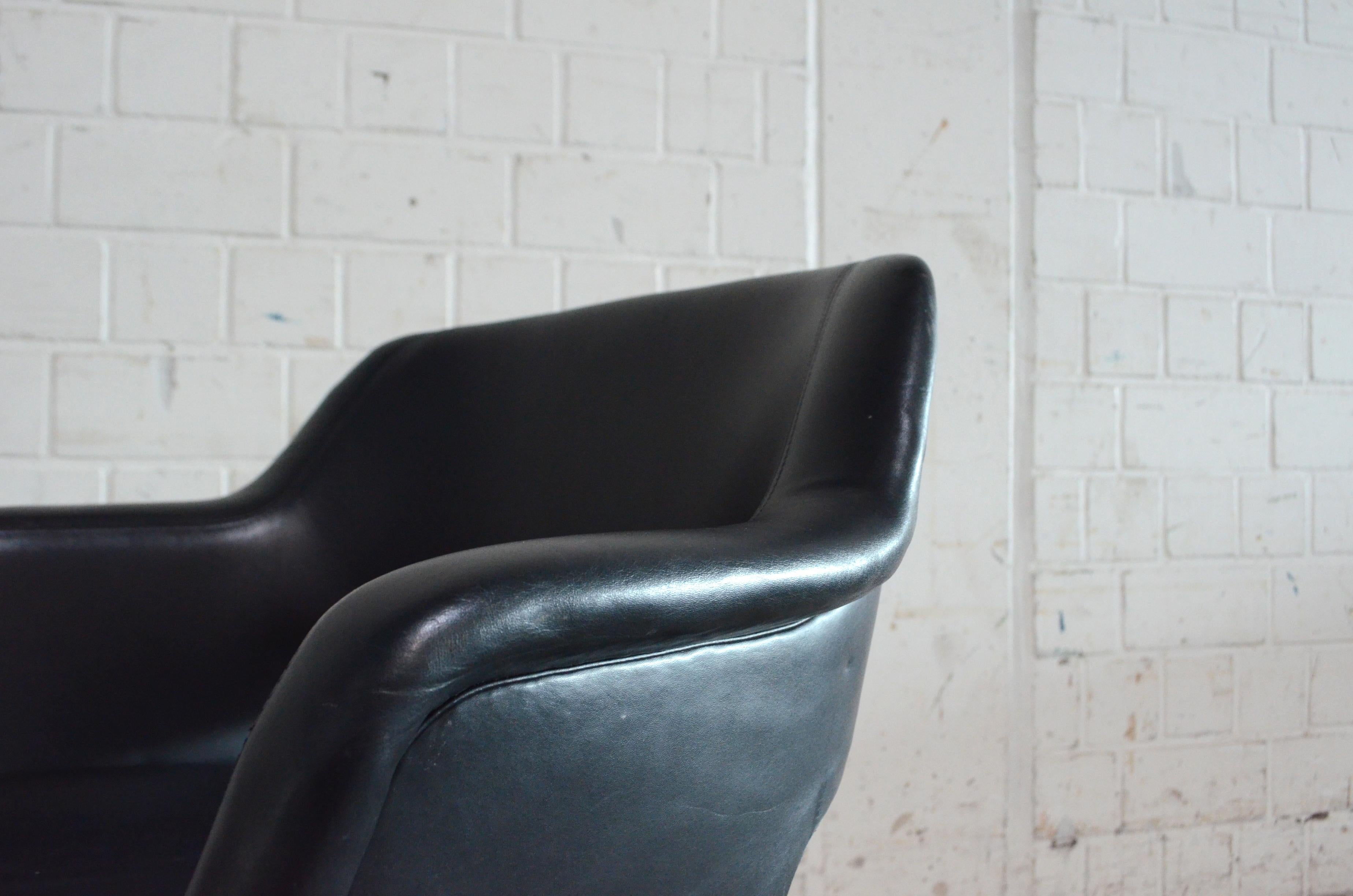 Olli Mannermaa 3 Leather Kilta Chair by Eugen Schmidt & Cassina Martela For Sale 9