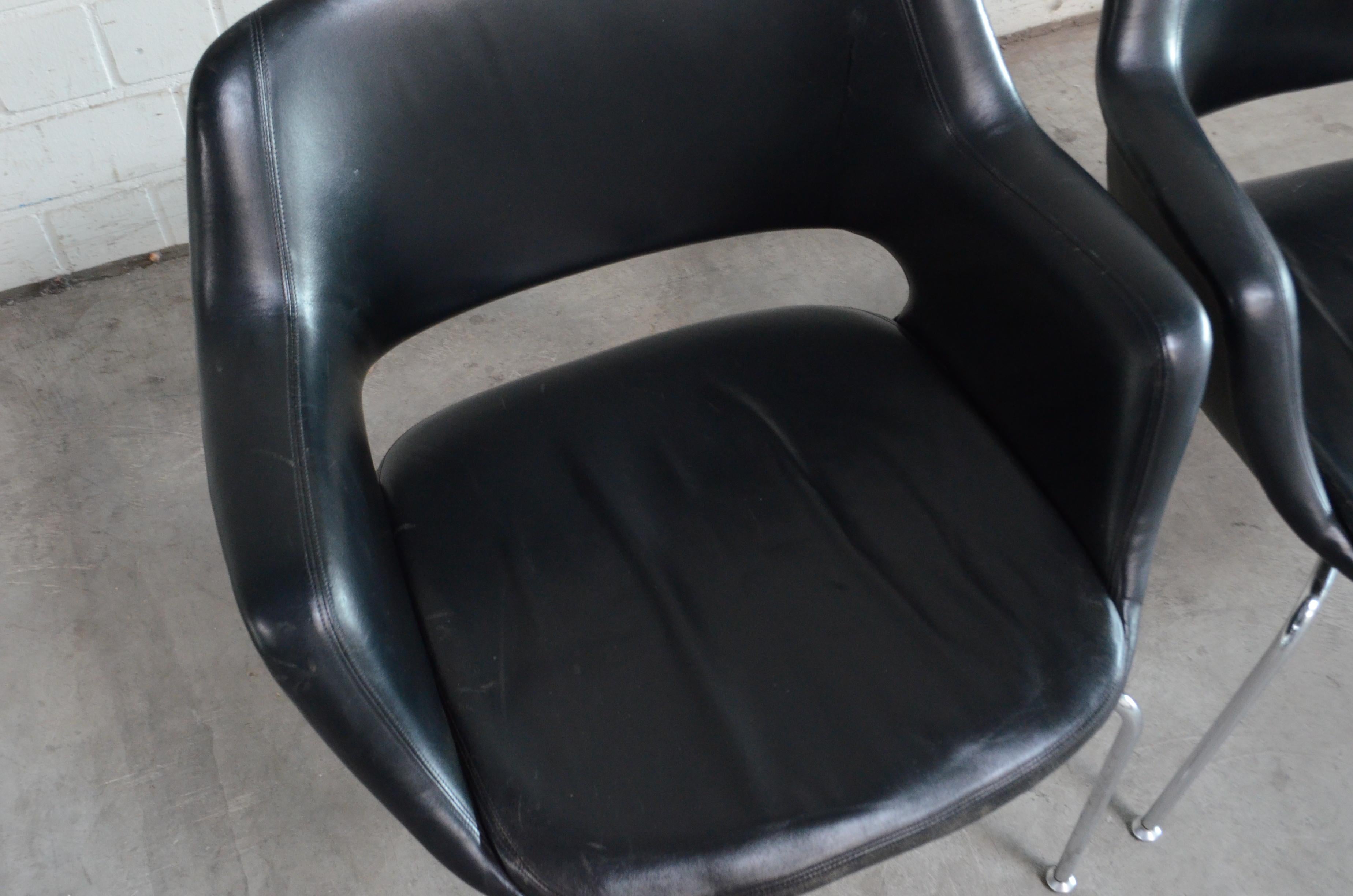 Olli Mannermaa  3 Leather Kilta Chair by Eugen Schmidt & Cassina Martela For Sale 3