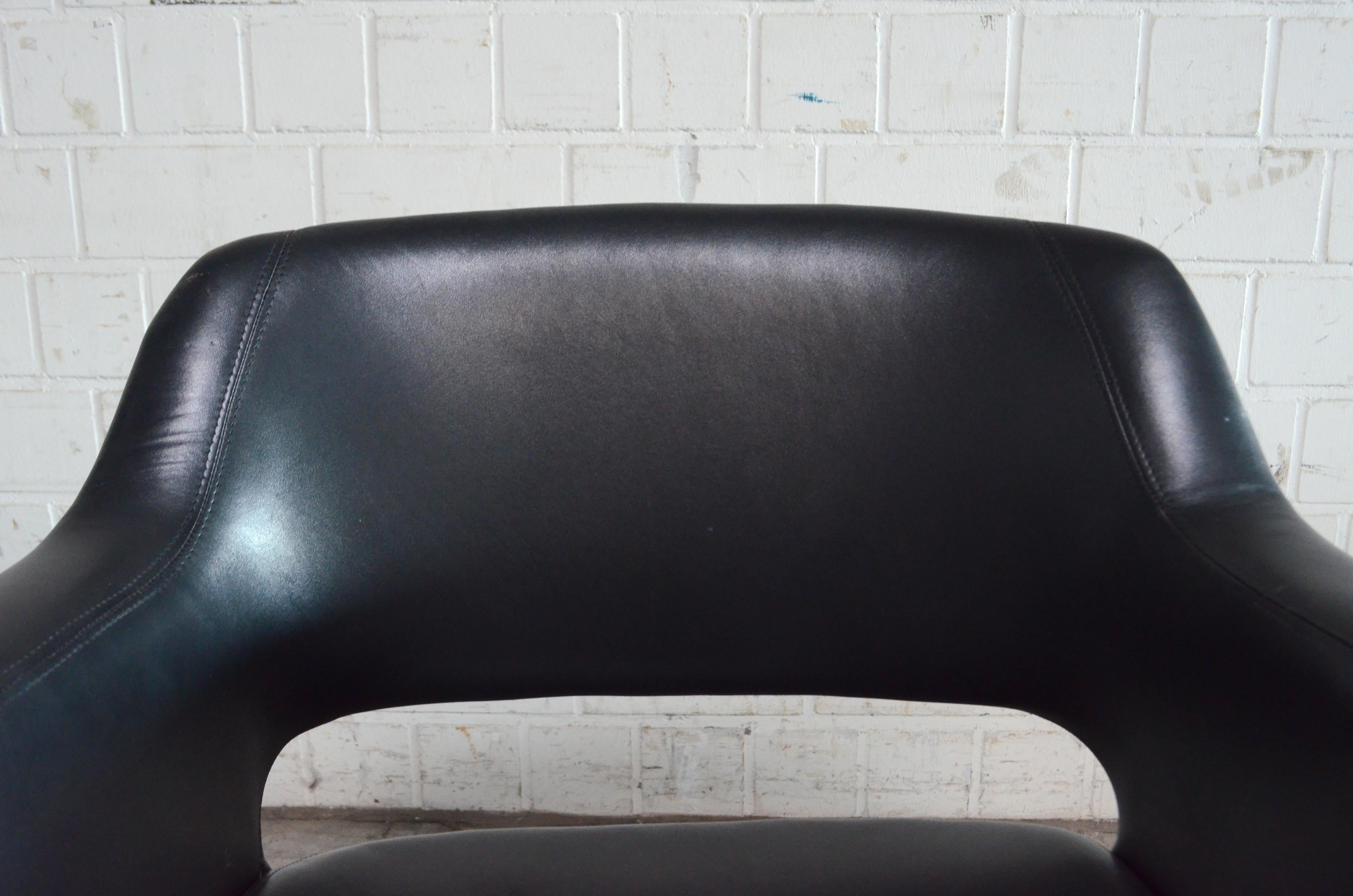Olli Mannermaa  3 Leather Kilta Chair by Eugen Schmidt & Cassina Martela For Sale 9