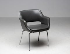 Olli Mannermaa Kilta-Stühle, Elefantenleder Grau, Skandinavisch, Mid-Century Modern