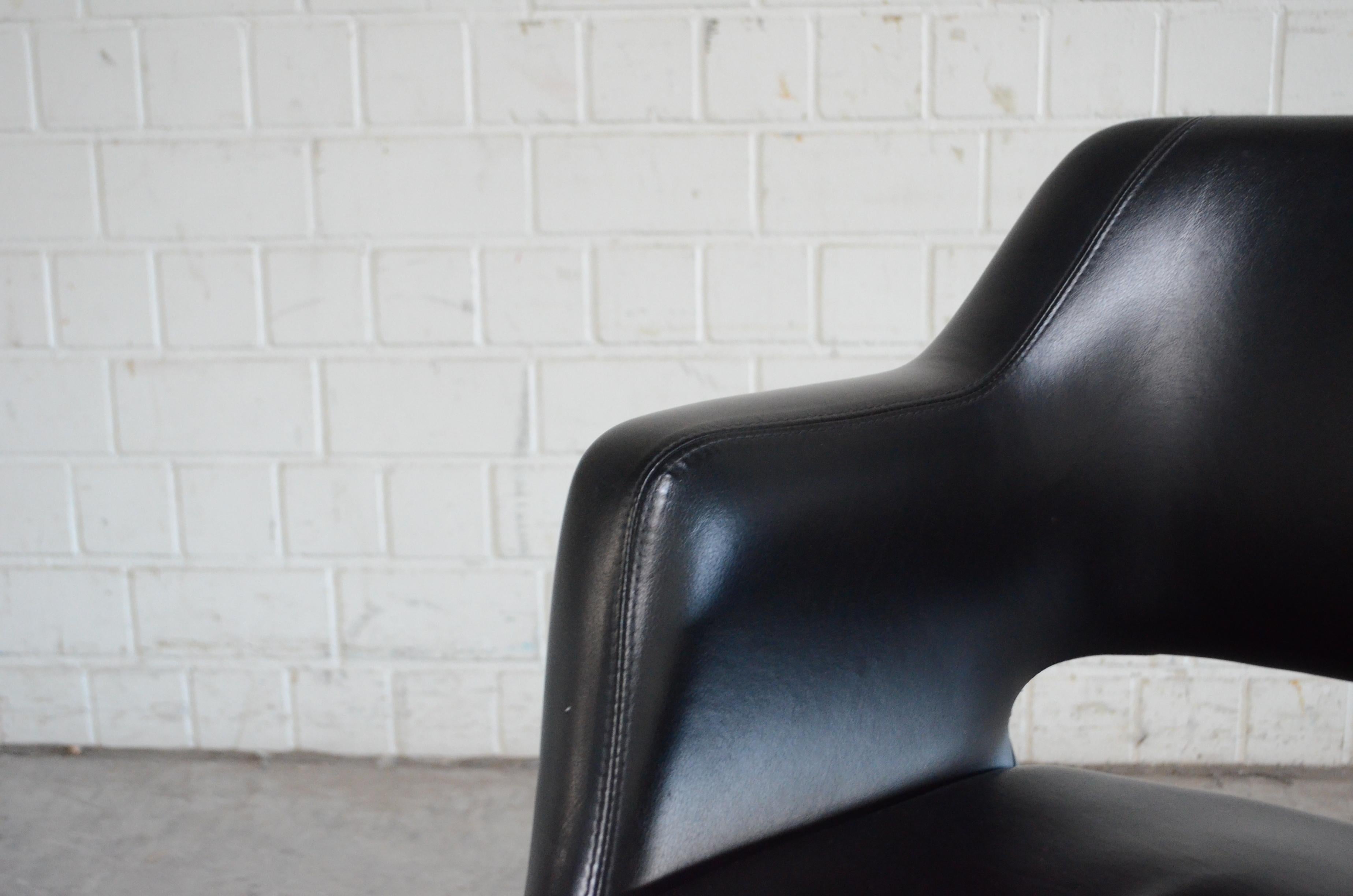 Olli Mannermaa Leather Kilta Chair by Eugen Schmidt & Cassina Martela 2