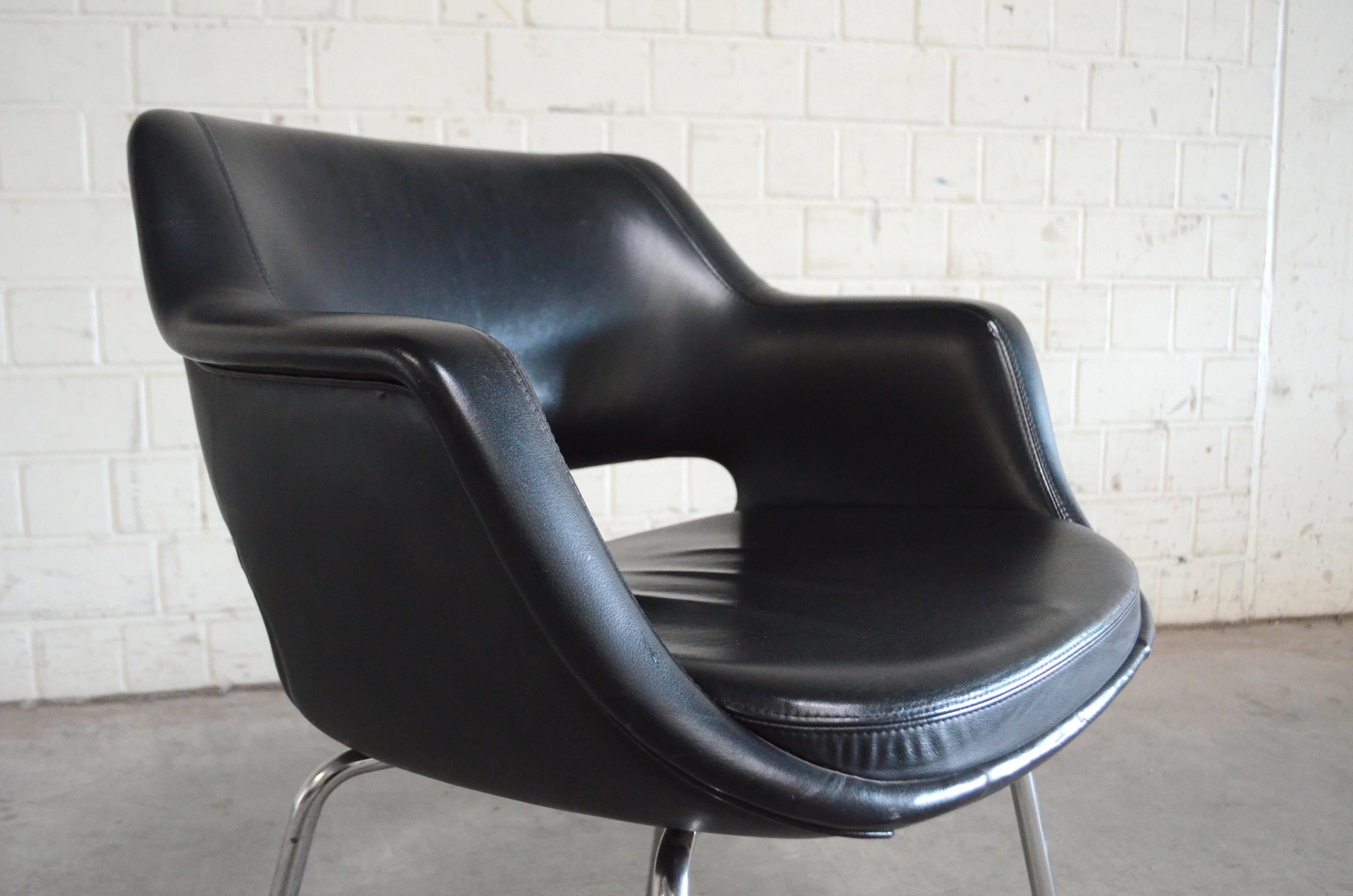 Olli Mannermaa Leather Kilta Chair by Eugen Schmidt & Cassina Martela 3