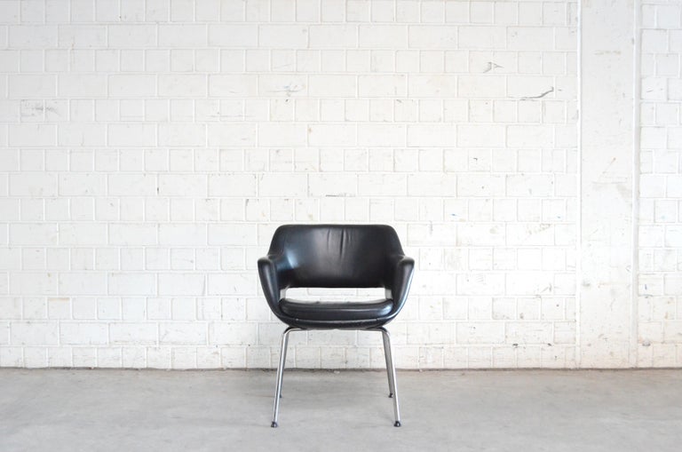 Olli Mannermaa Pair of Leather Kilta Chair by Eugen Schmidt & Cassina Martela For Sale 7