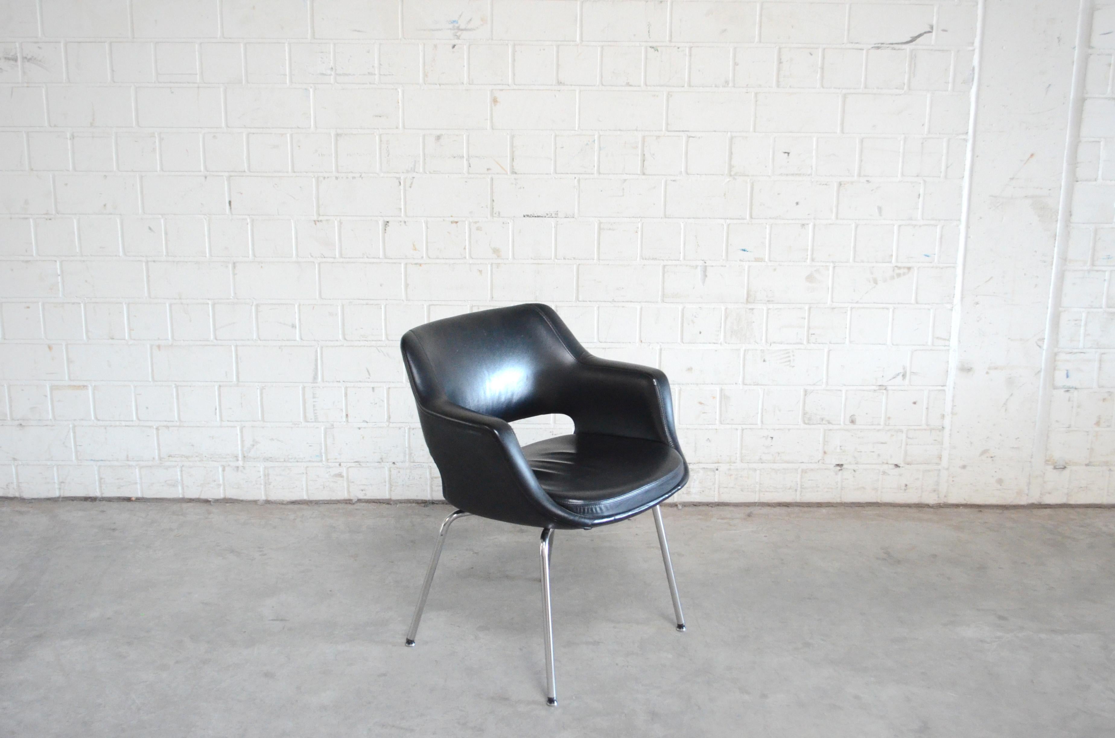 Olli Mannermaa Leather Kilta Chair by Eugen Schmidt & Cassina Martela 6