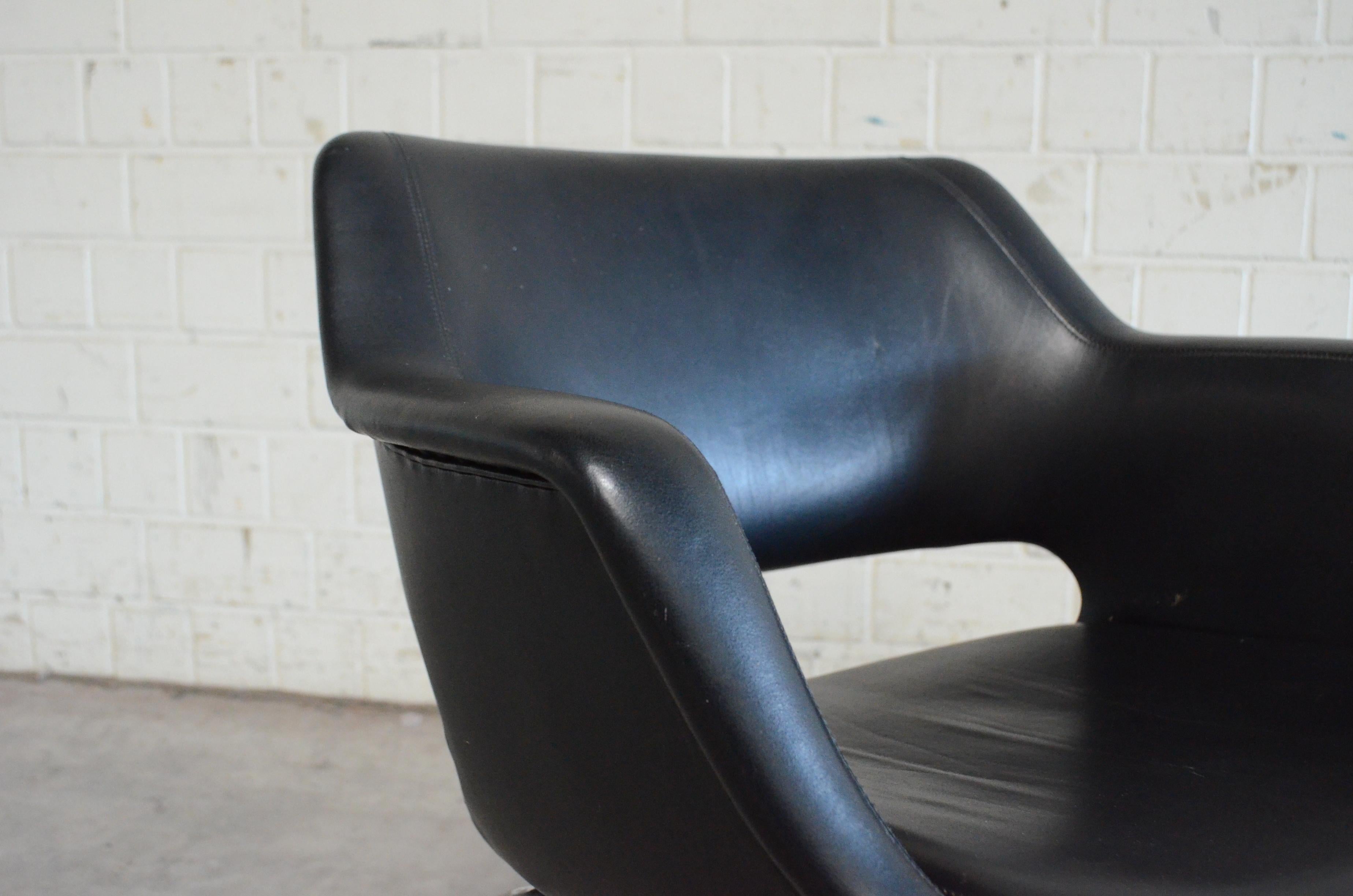 Olli Mannermaa Set of 4 Leather Kilta Chair by Eugen Schmidt & Cassina Martela For Sale 11