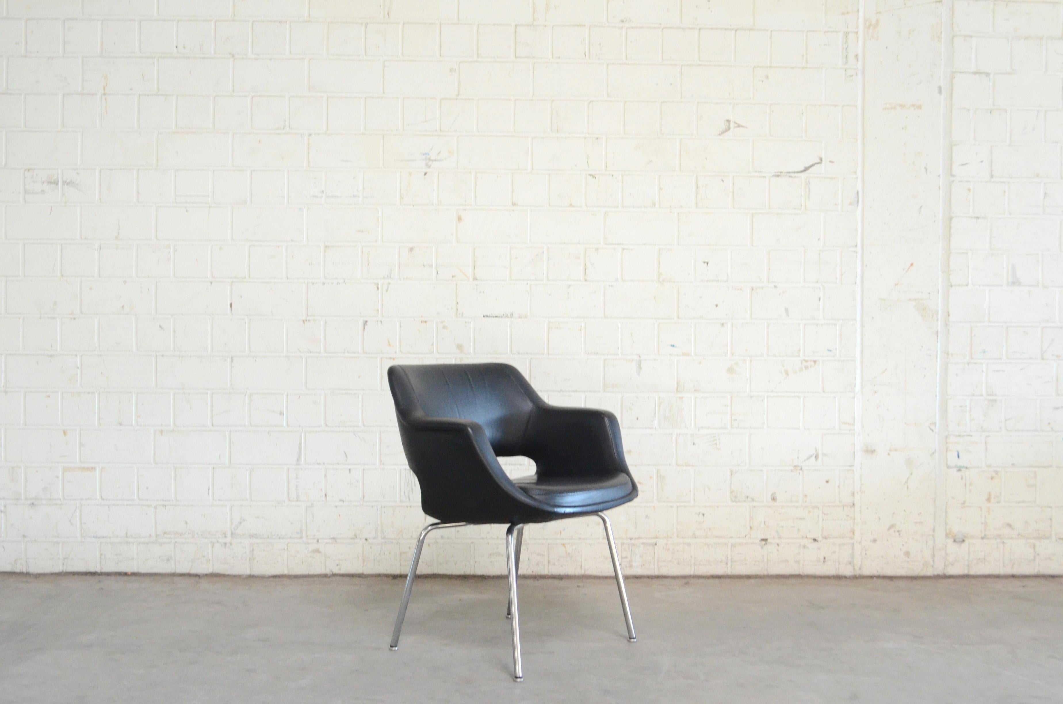 20th Century Olli Mannermaa Set of 4 Leather Kilta Chair by Eugen Schmidt & Cassina Martela For Sale