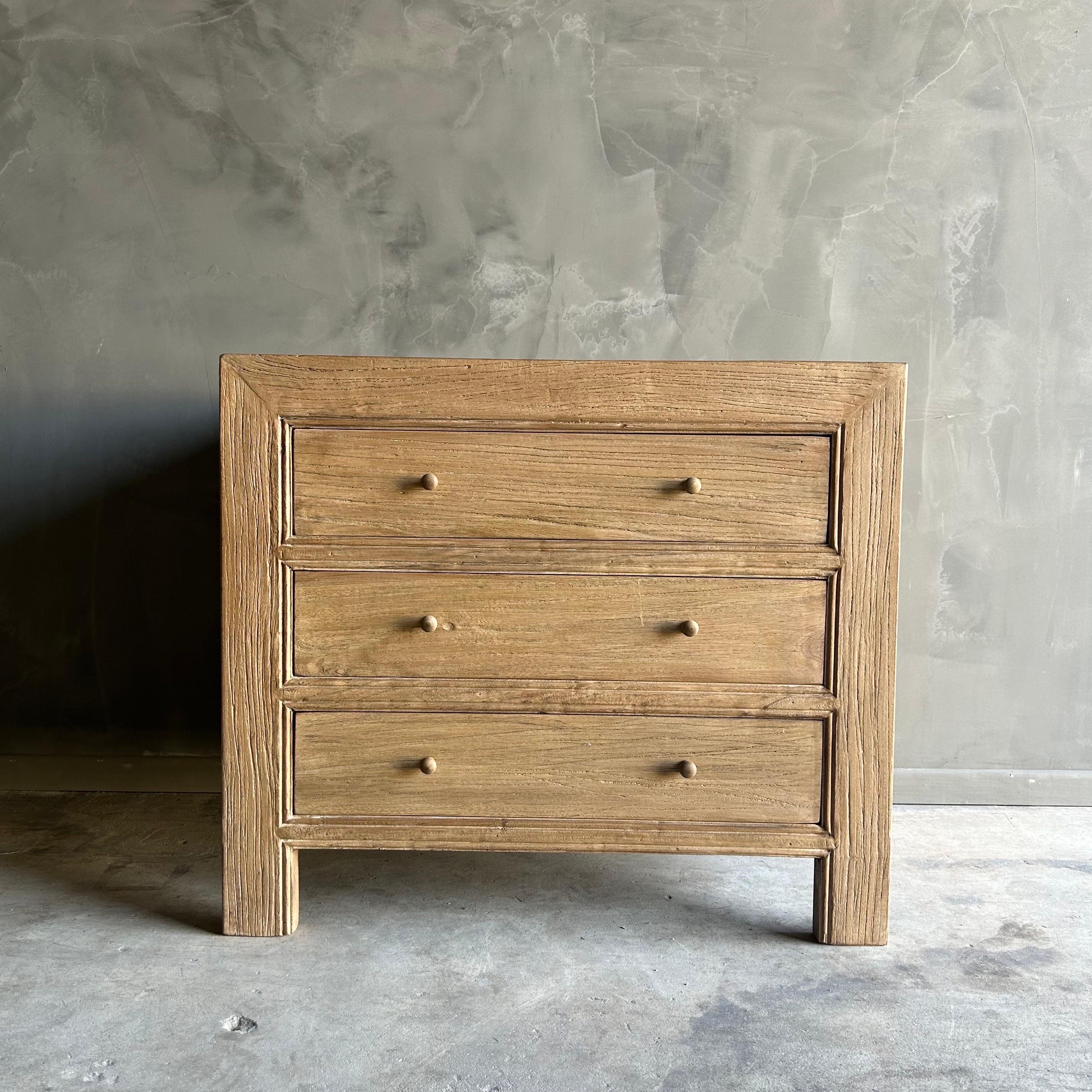 Ollie 3 Drawers Reclaimed Elm Wood Nightstand in Natural Finish For Sale 2