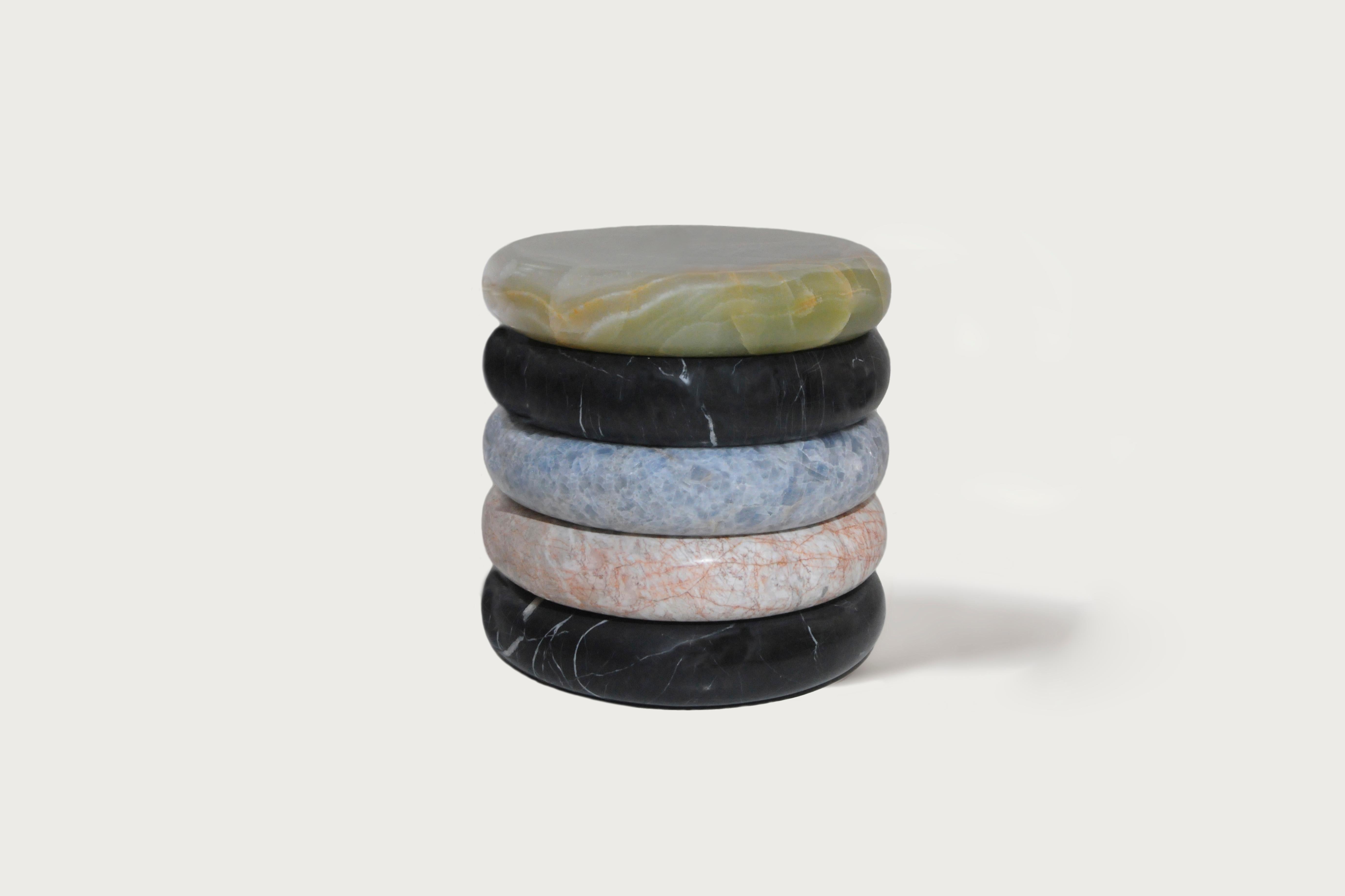 Pietra Olo Nightstand Sculptural Side Table in vendita